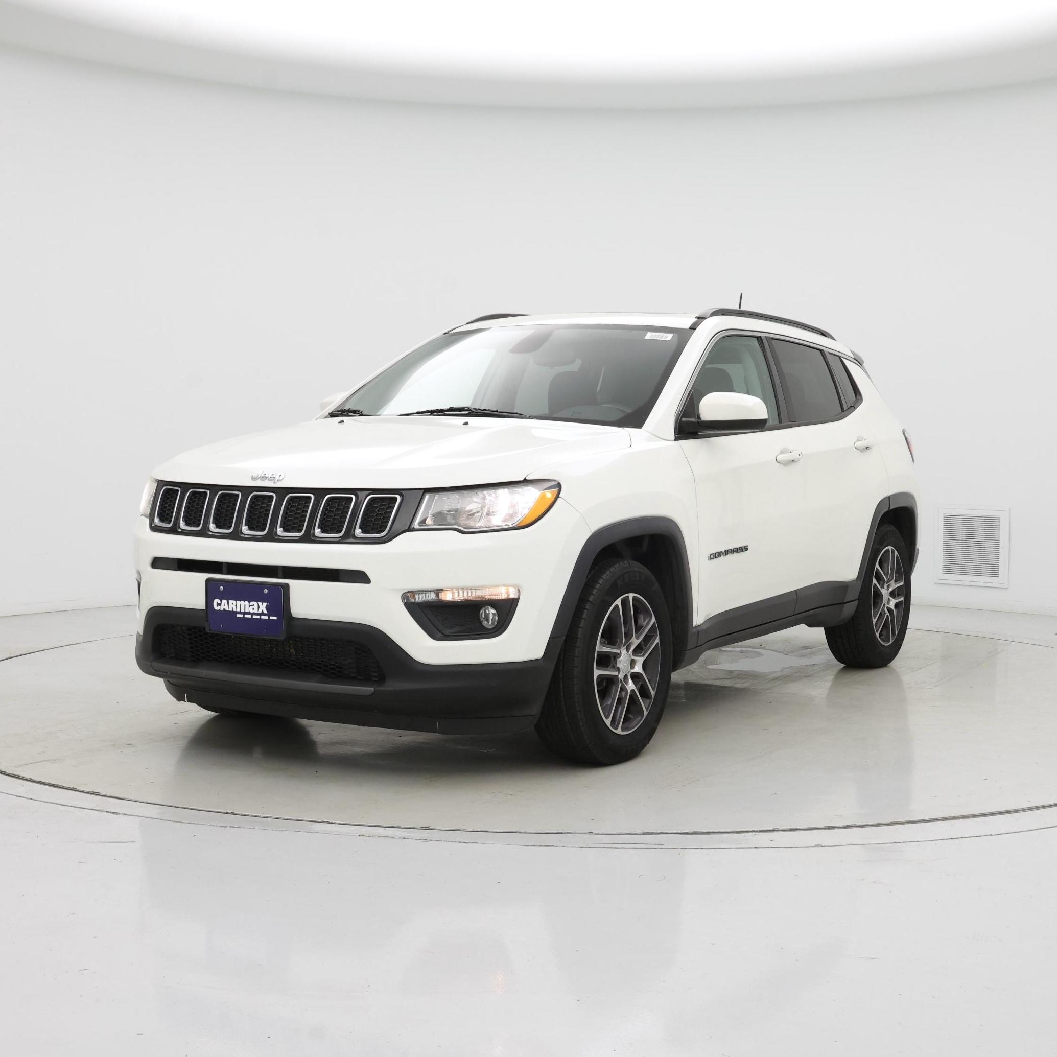 Thumbnail: 2020 Jeep Compass - 4