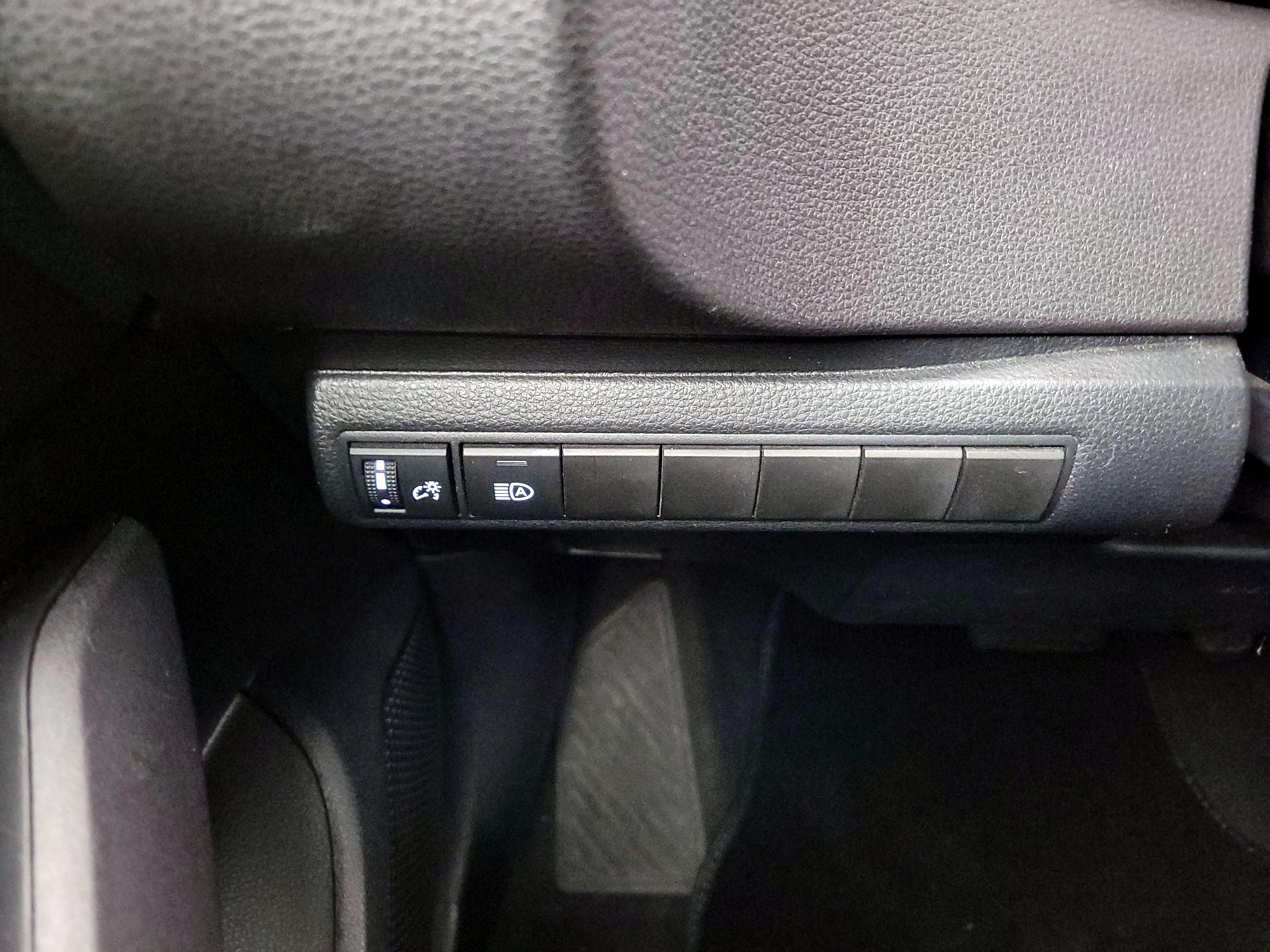 Thumbnail: 2024 Toyota Corolla - 13