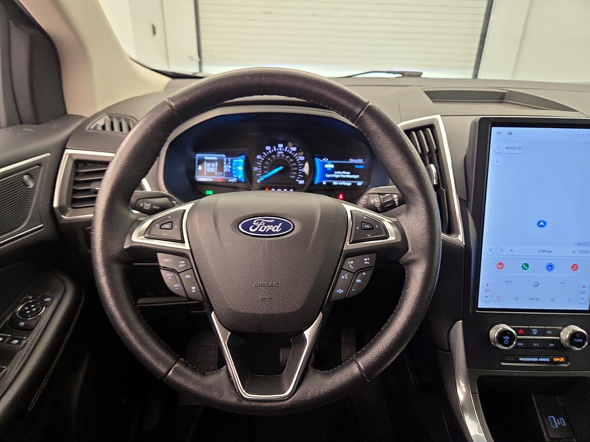 Thumbnail: 2023 Ford Edge - 10