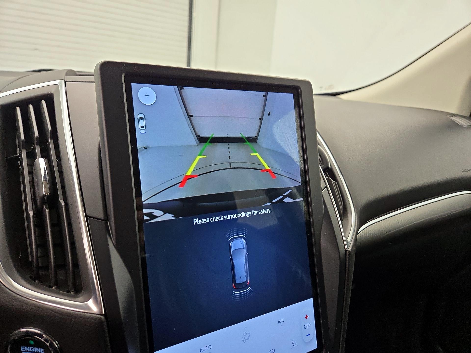 Thumbnail: 2023 Ford Edge - 15