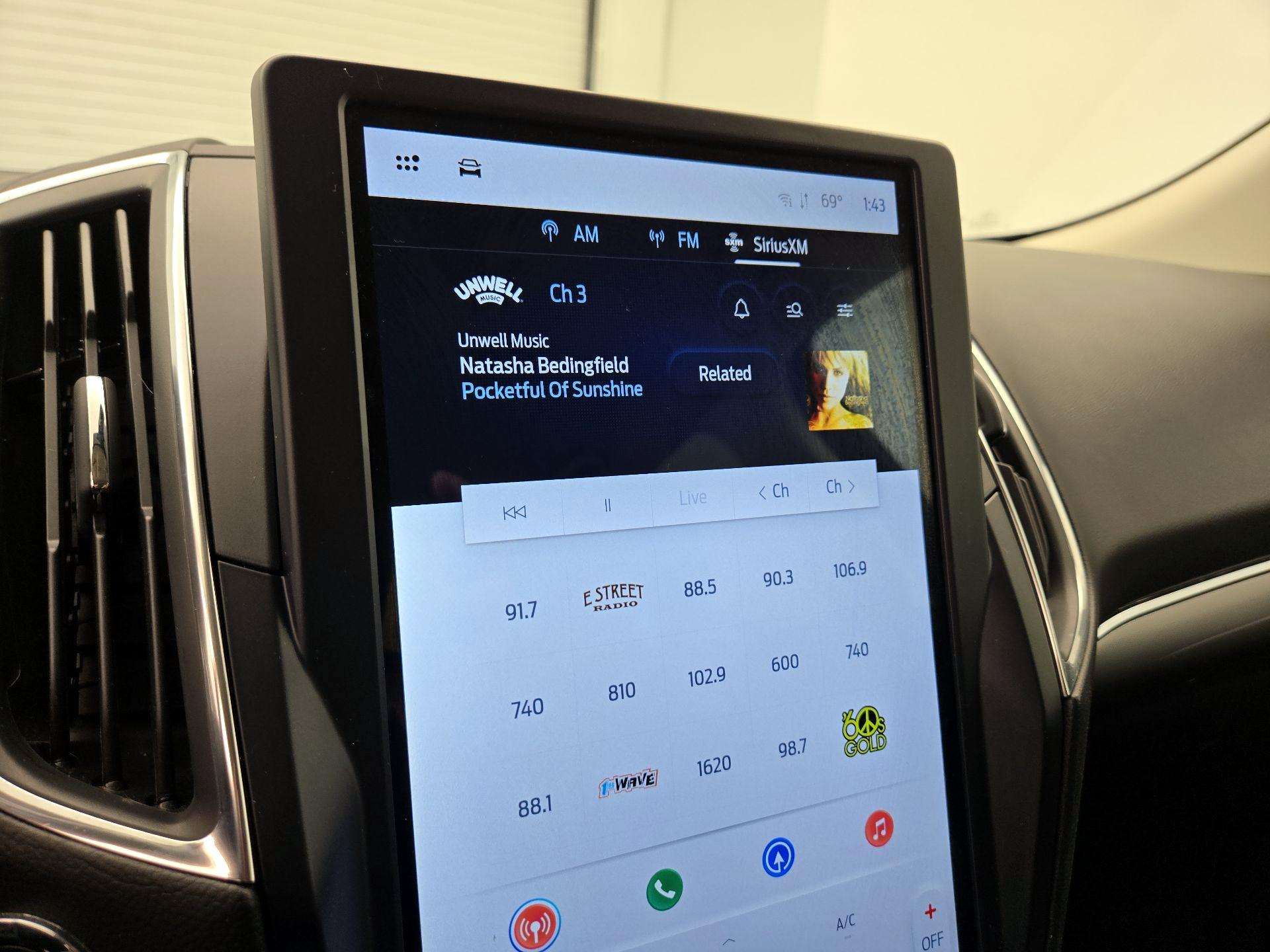 Thumbnail: 2023 Ford Edge - 16