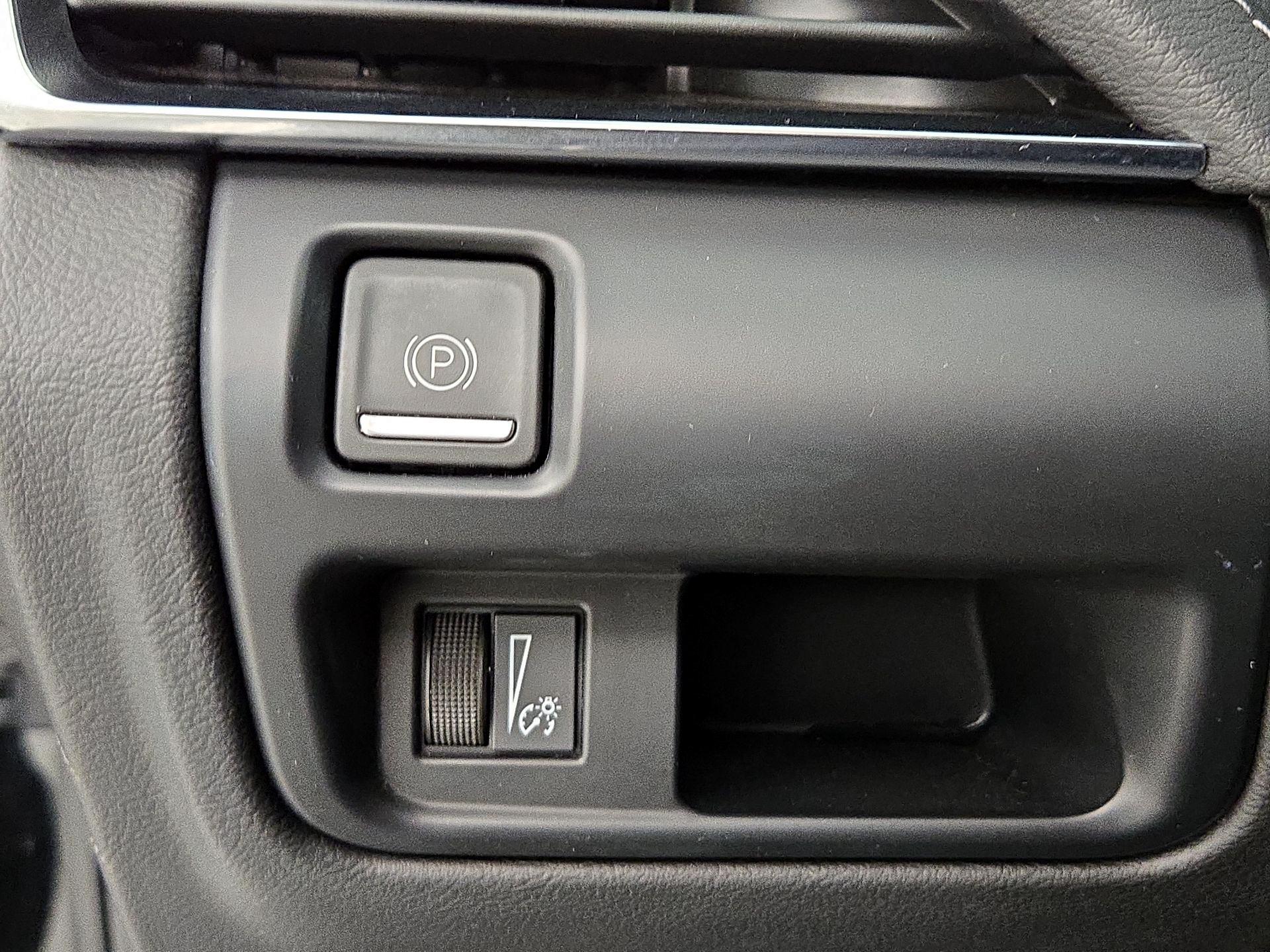 Thumbnail: 2023 Cadillac CT5 - 13