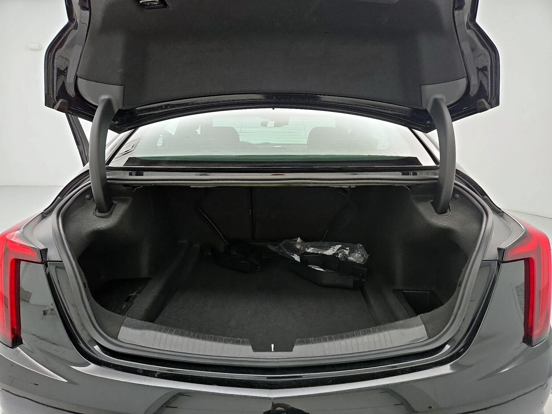 Thumbnail: 2023 Cadillac CT5 - 20