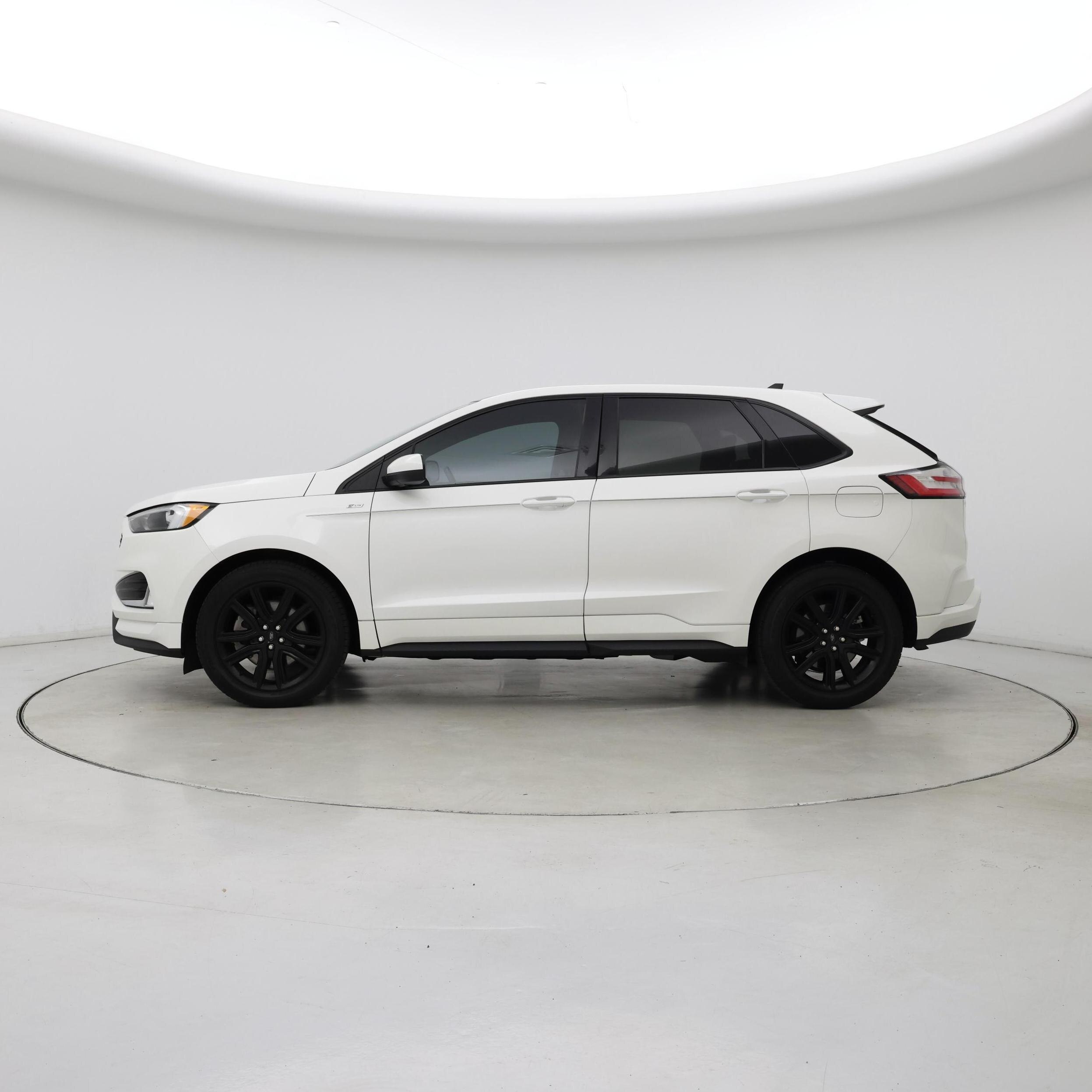 Thumbnail: 2022 Ford Edge - 3