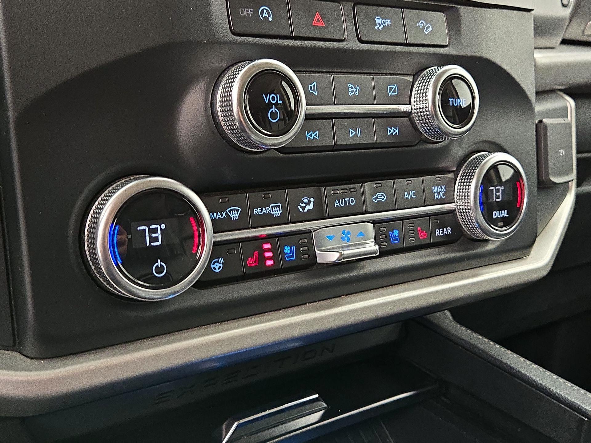 Thumbnail: 2024 Ford Expedition MAX - 17