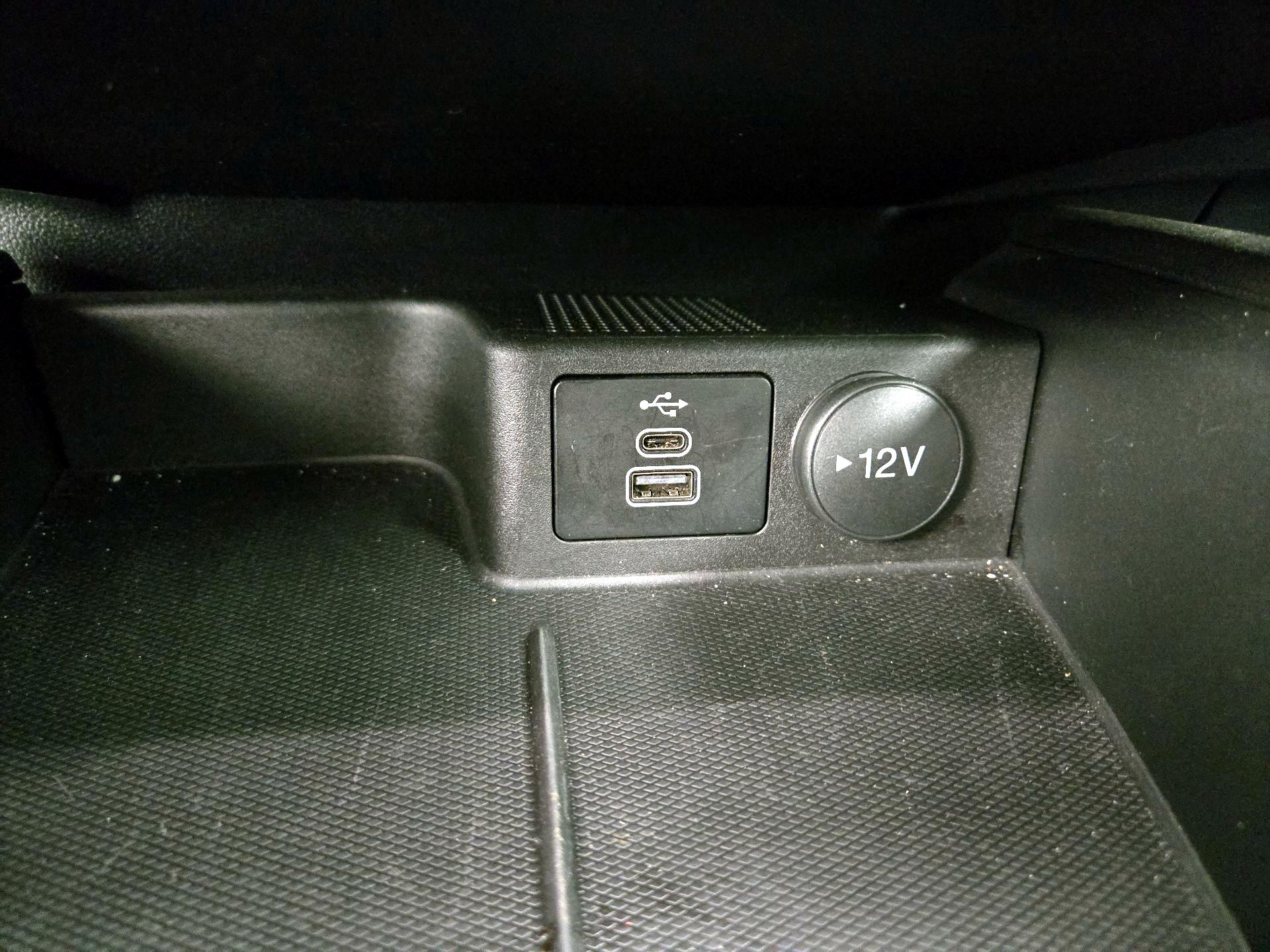 Thumbnail: 2025 Ford Escape - 18