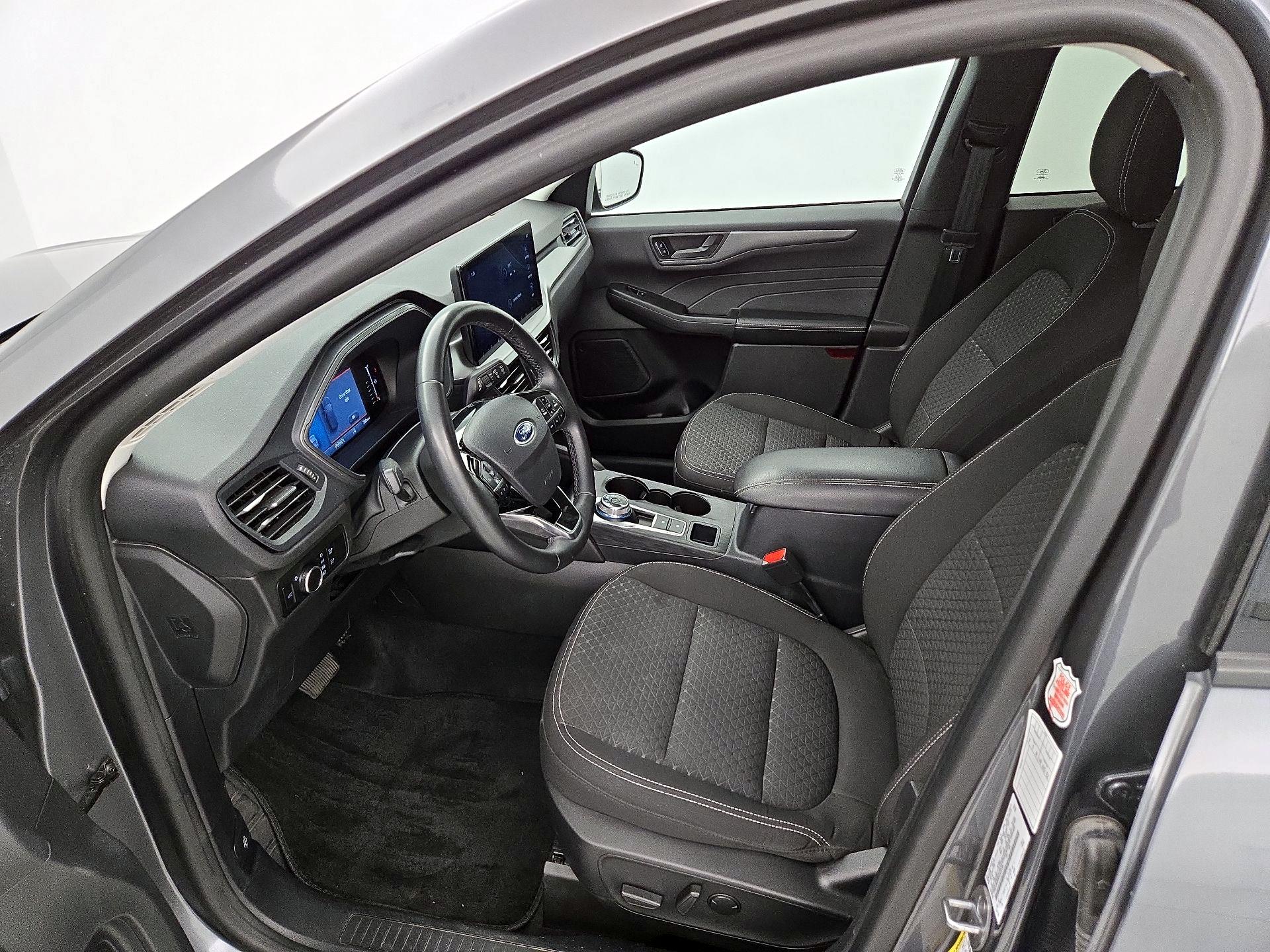 Thumbnail: 2023 Ford Escape - 11