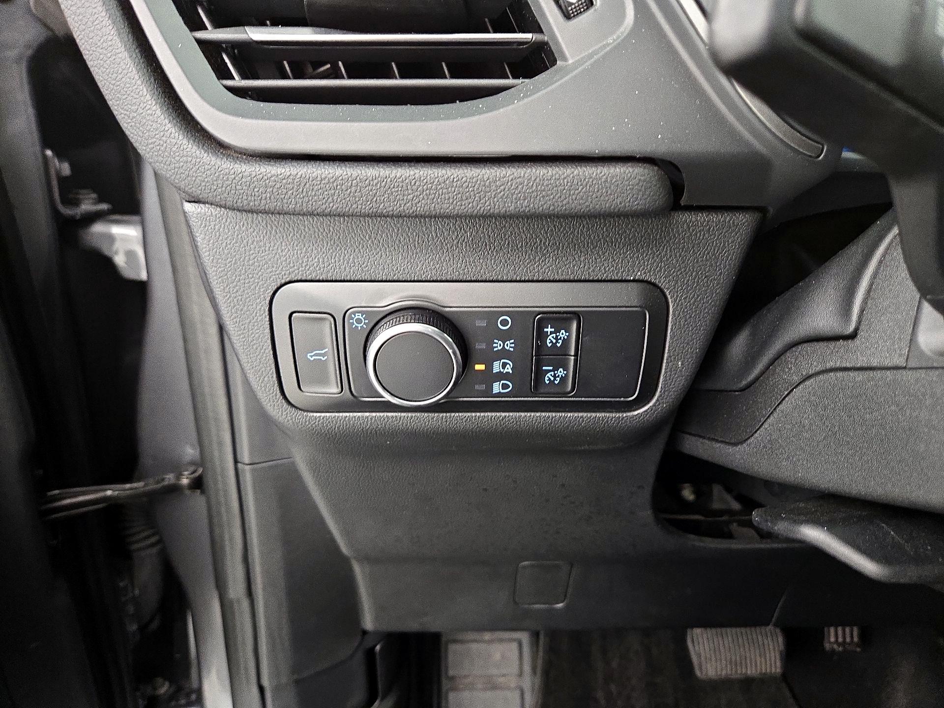 Thumbnail: 2023 Ford Escape - 13