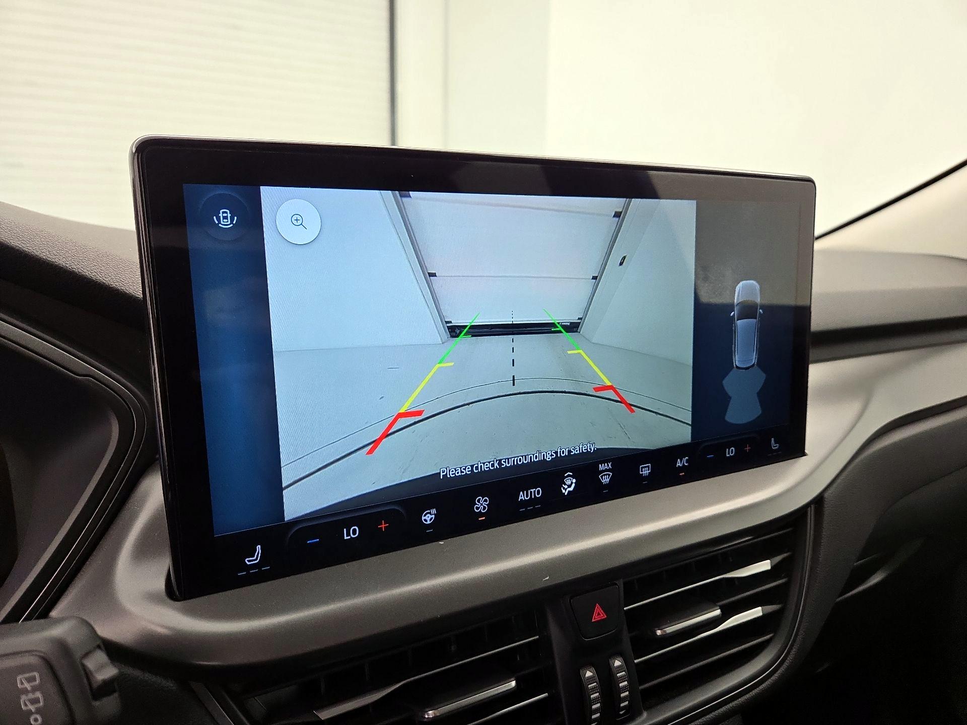 Thumbnail: 2023 Ford Escape - 15