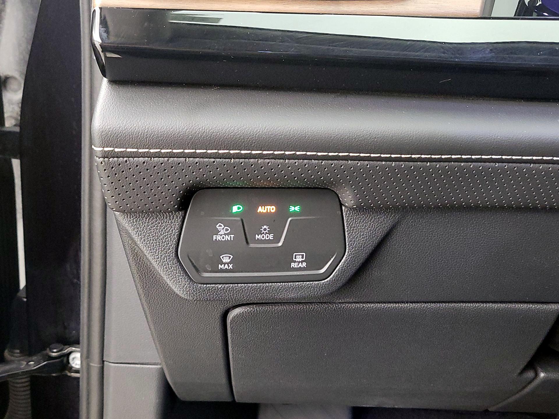 Thumbnail: 2024 Volkswagen Atlas - 13