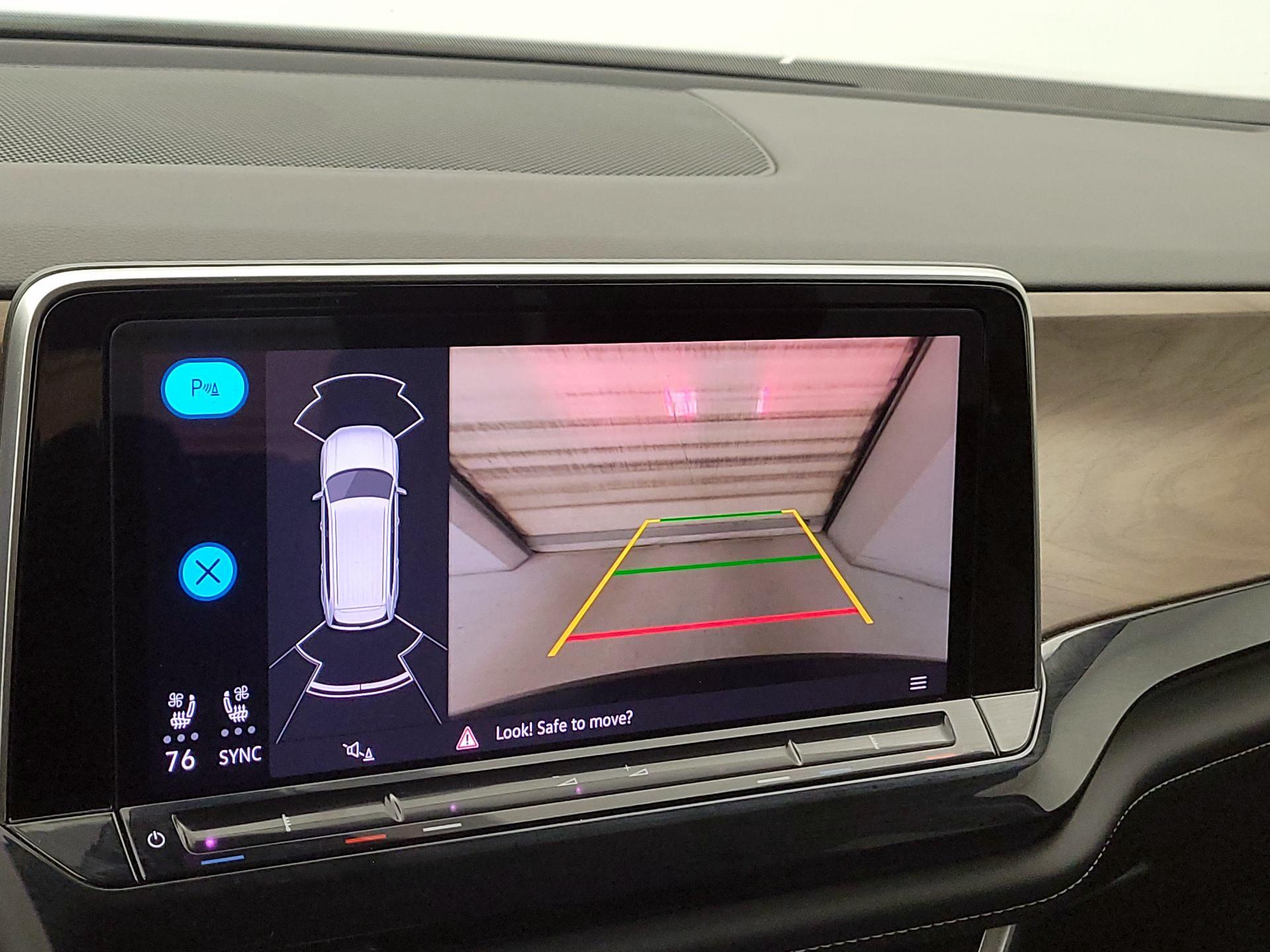 Thumbnail: 2024 Volkswagen Atlas - 14