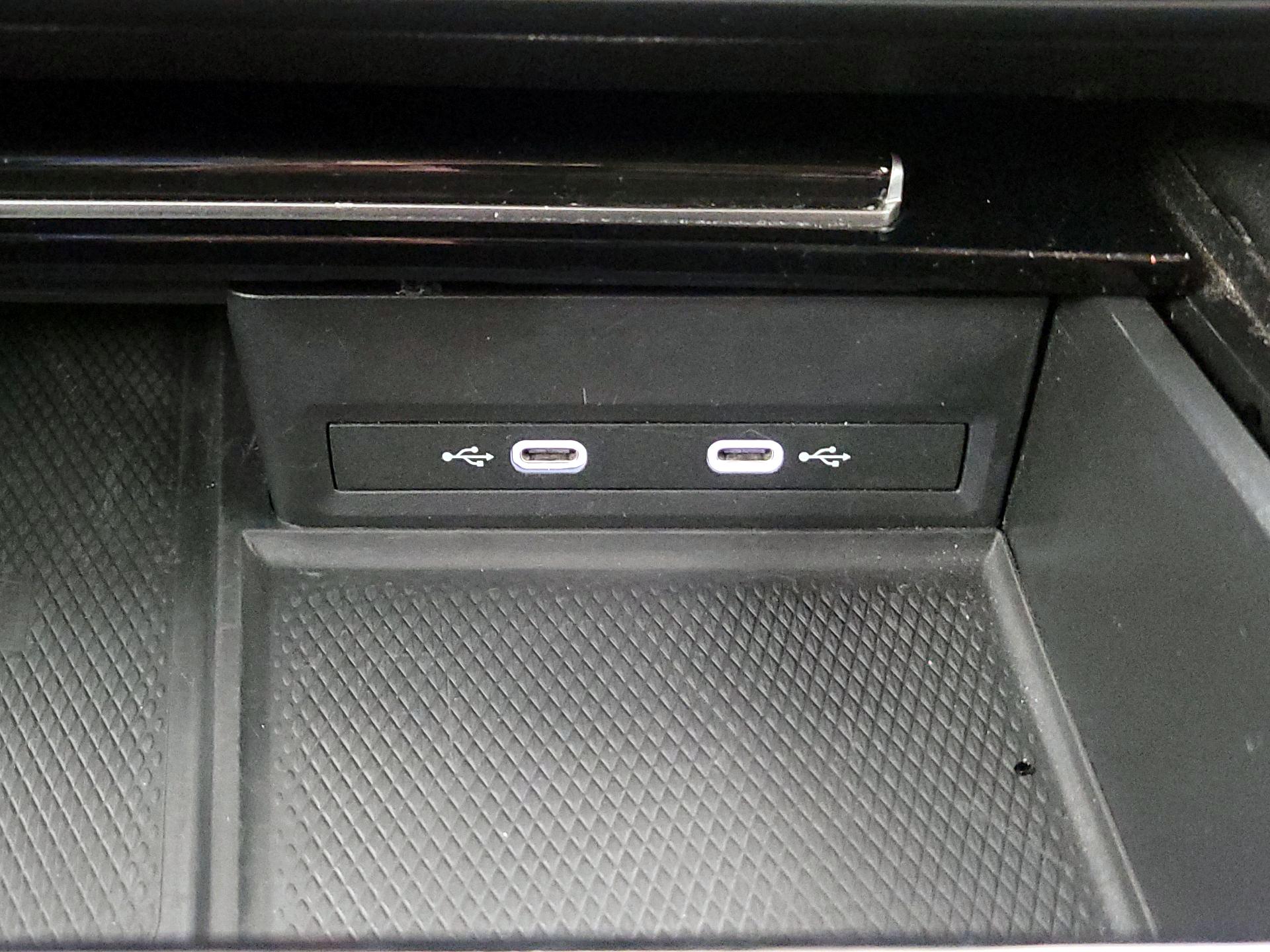 Thumbnail: 2024 Volkswagen Atlas - 18