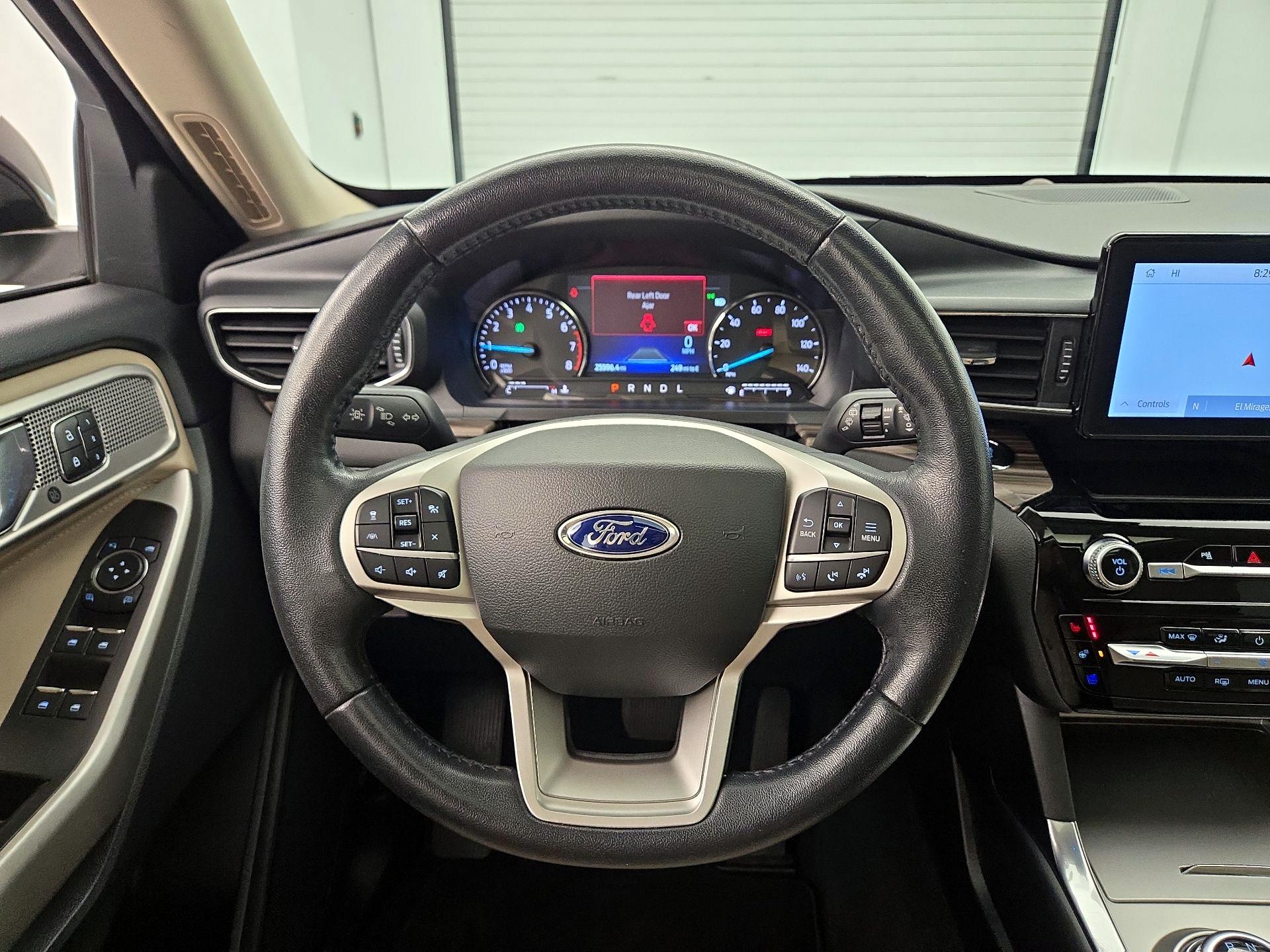Thumbnail: 2022 Ford Explorer - 10