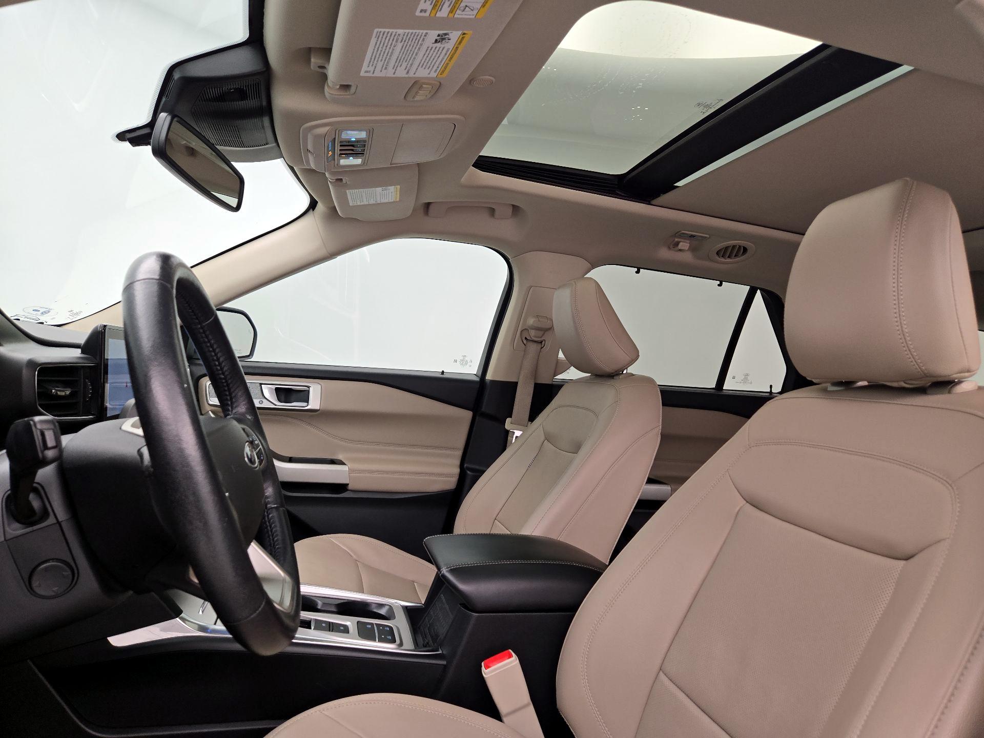 Thumbnail: 2022 Ford Explorer - 20
