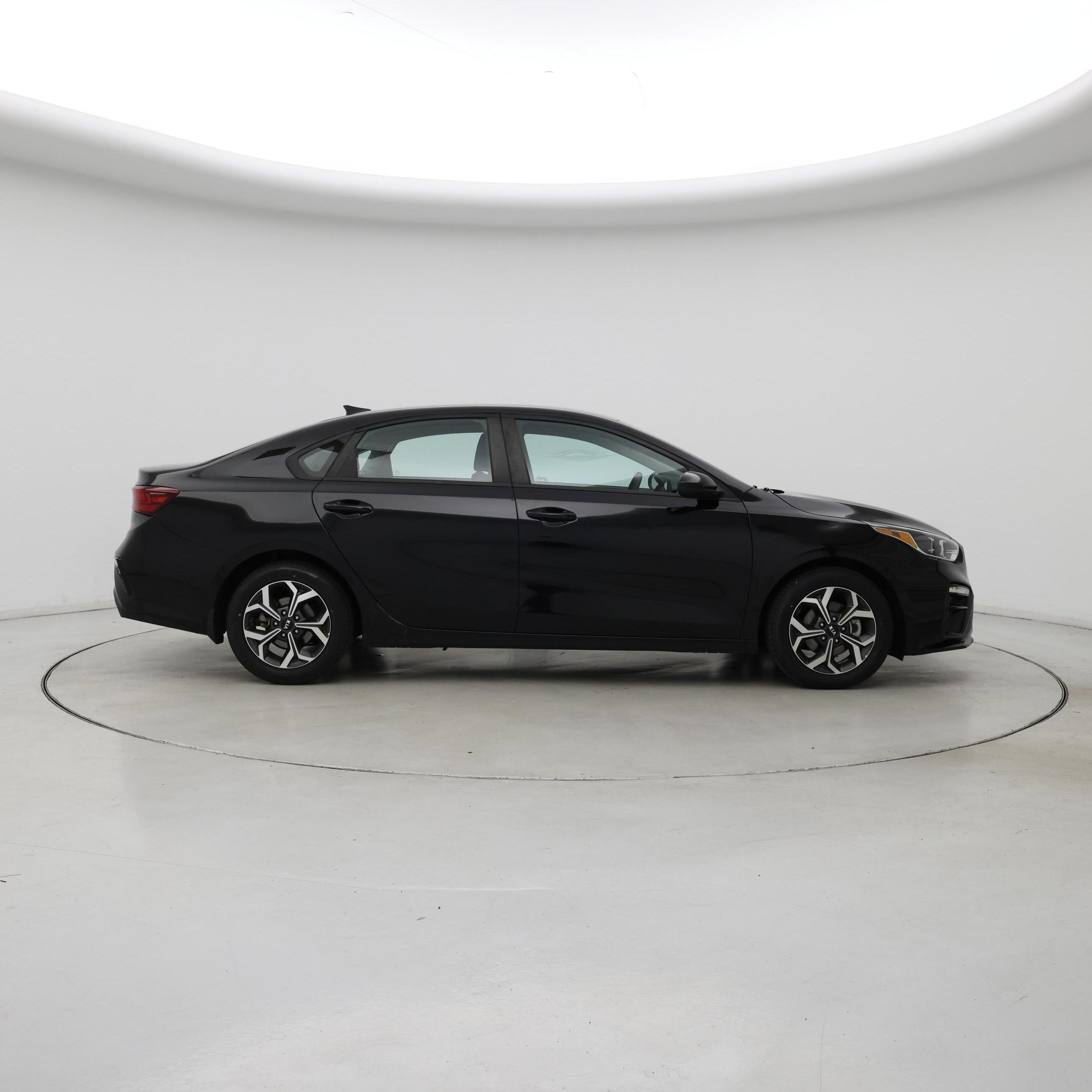 Thumbnail: 2020 Kia Forte - 7