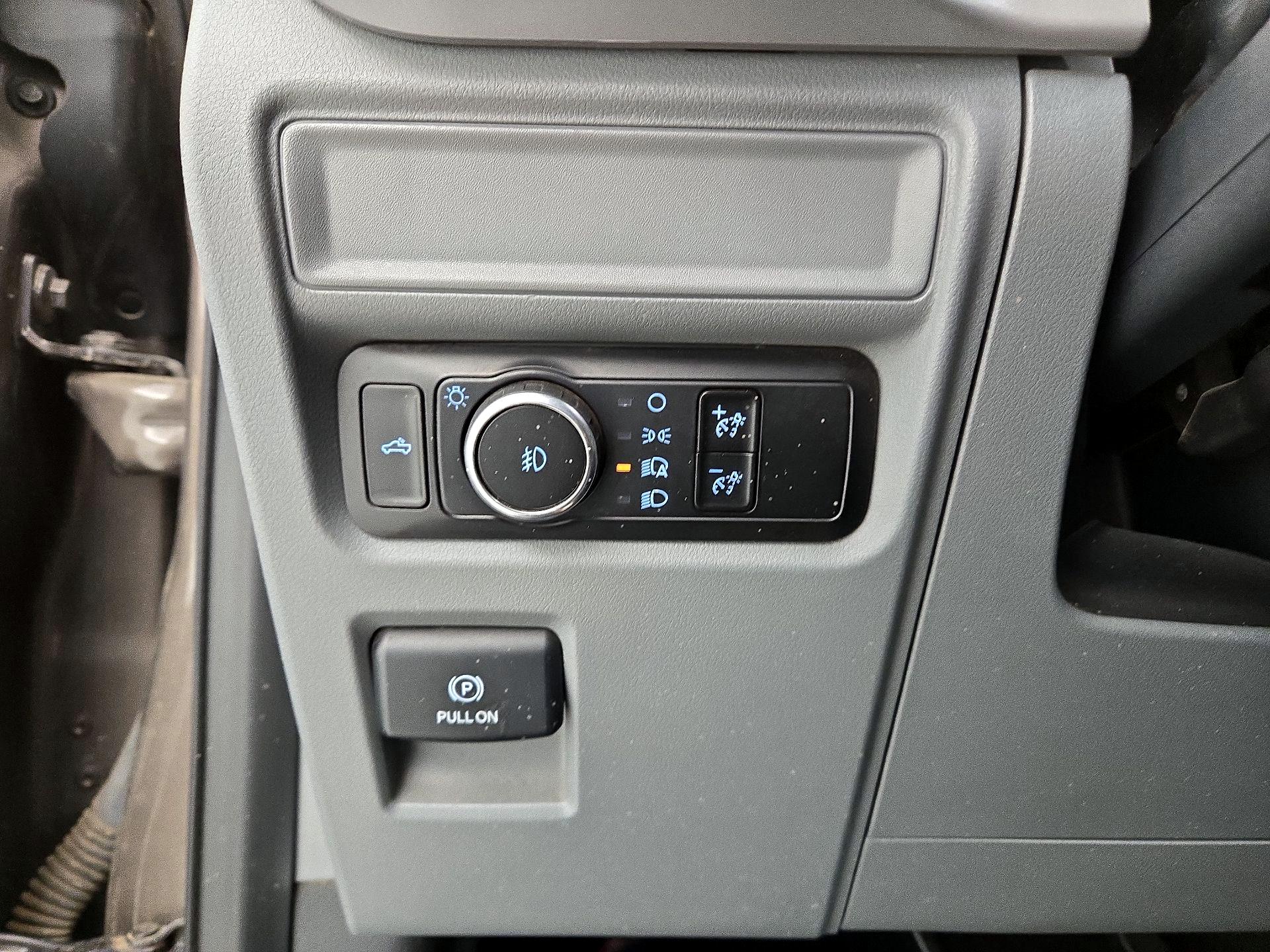 Thumbnail: 2023 Ford F-150 - 13