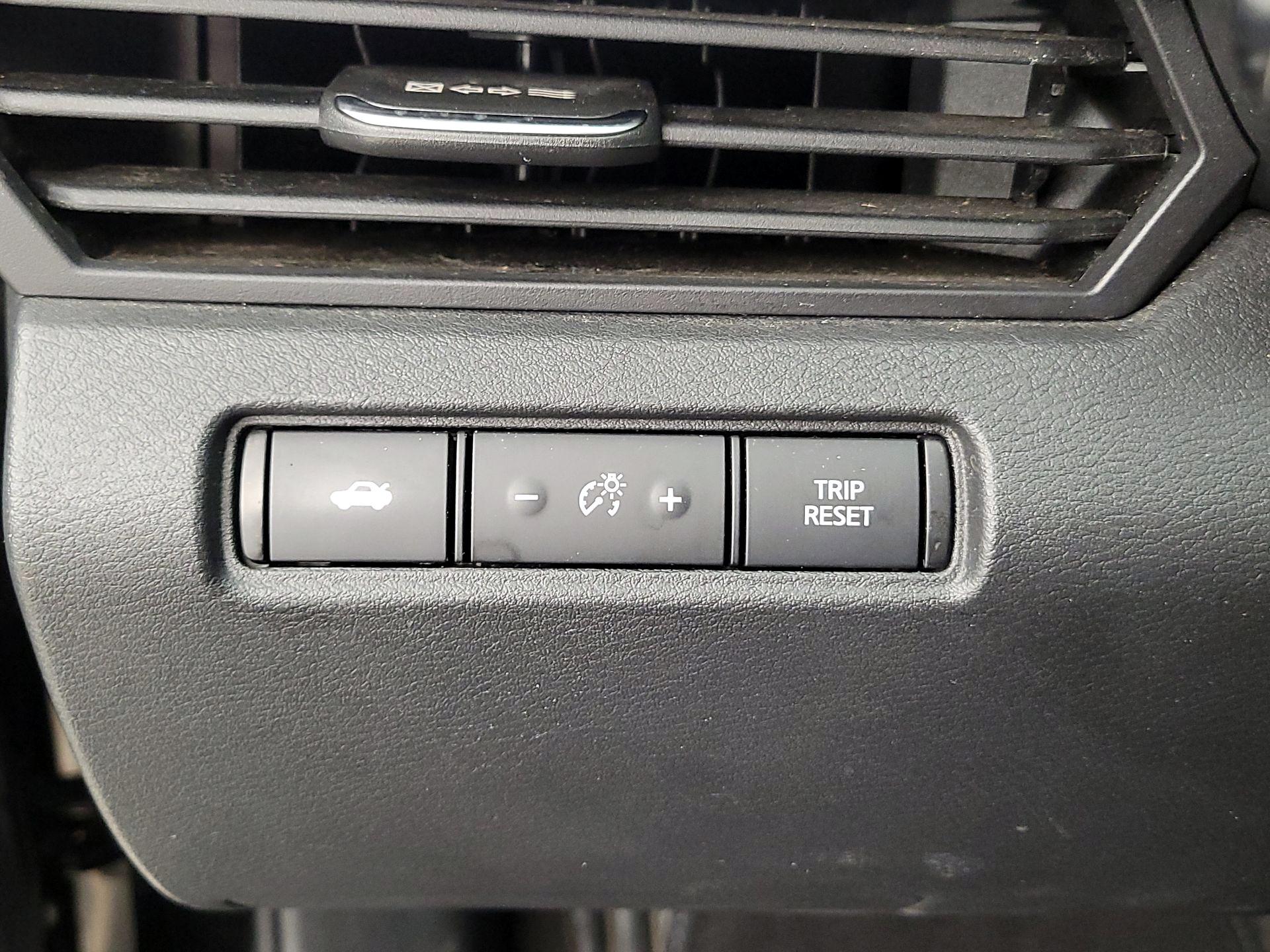 Thumbnail: 2022 Nissan Altima - 13