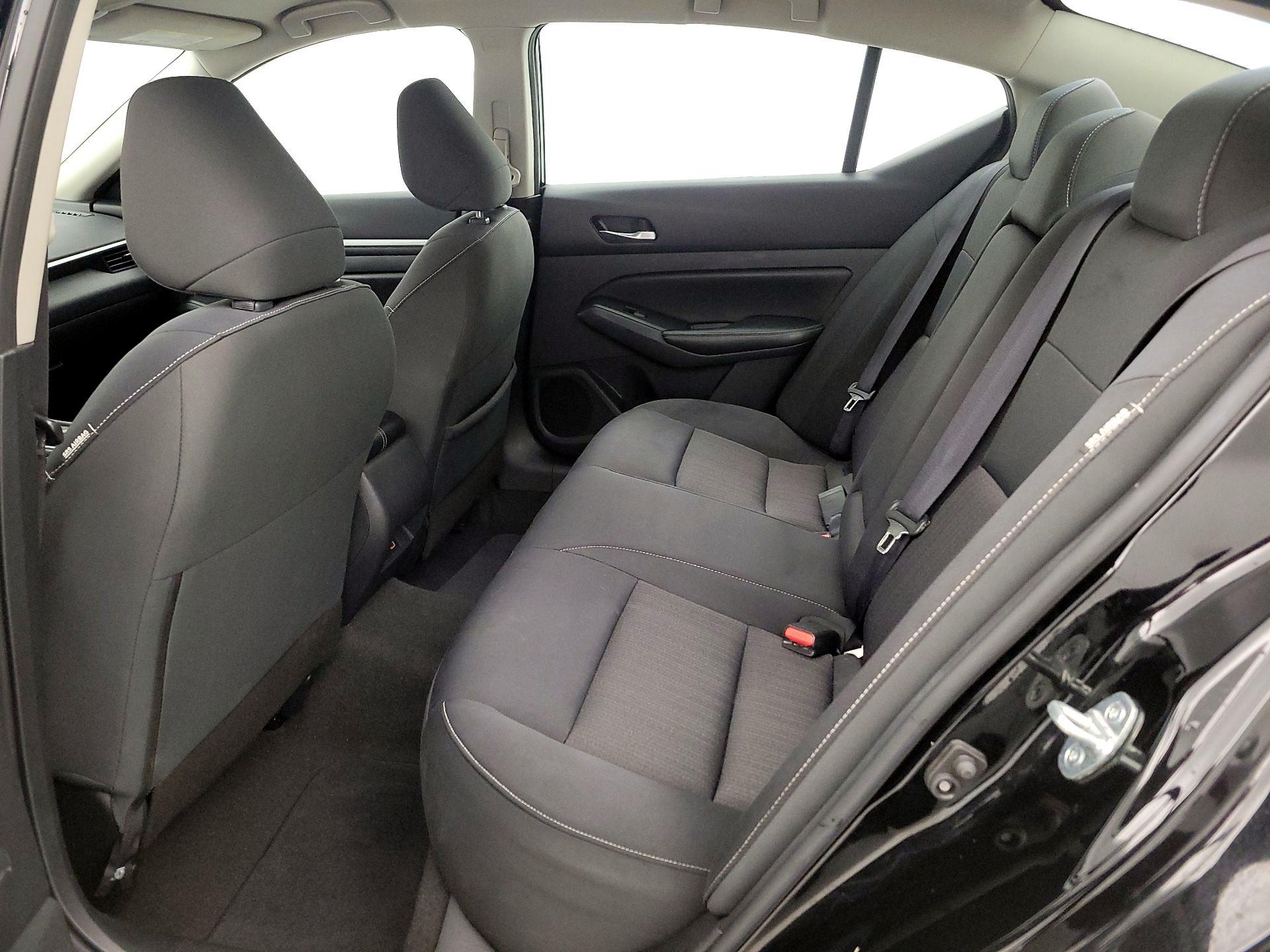 Thumbnail: 2022 Nissan Altima - 19