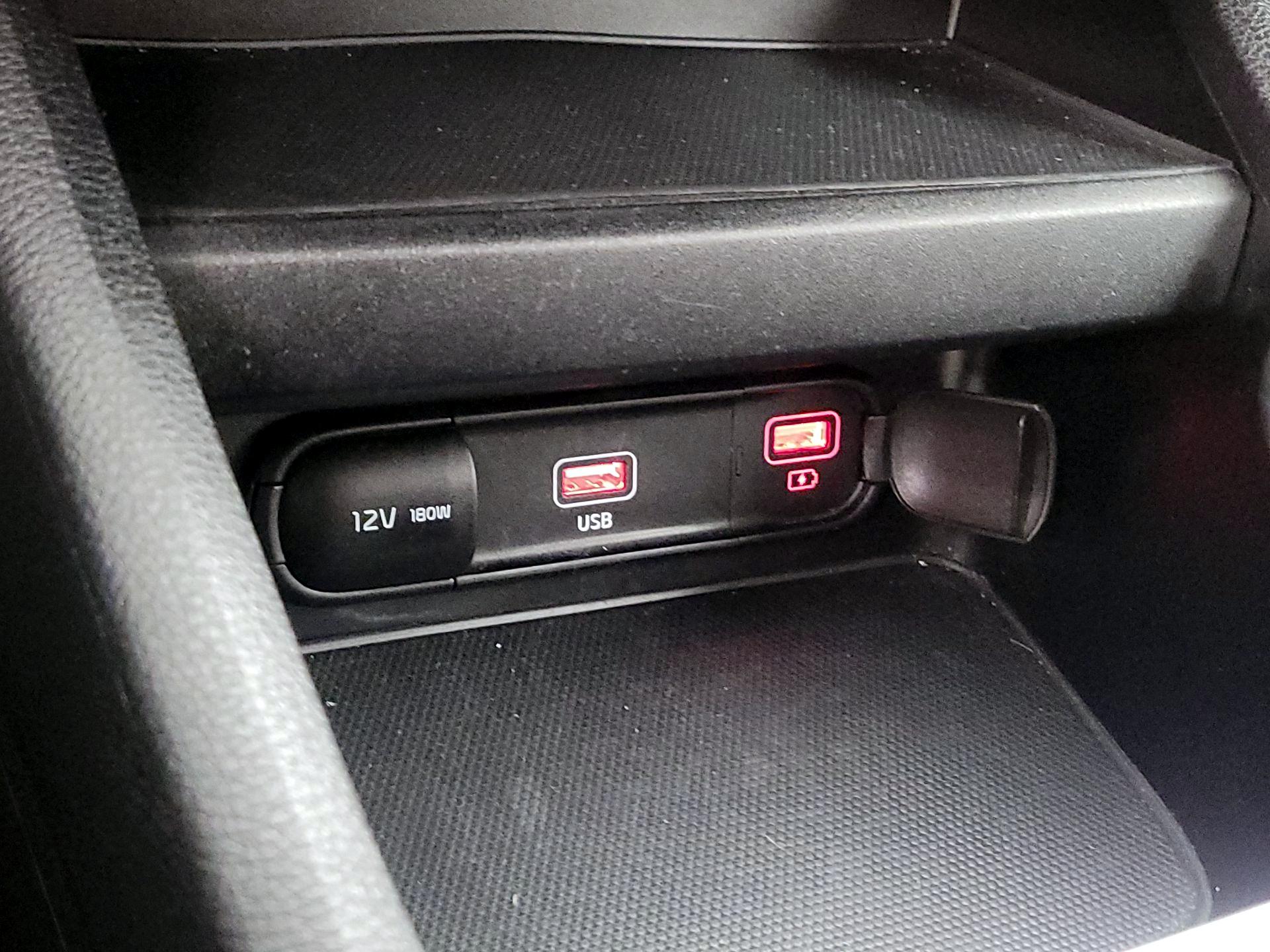 Thumbnail: 2024 Kia Forte - 18