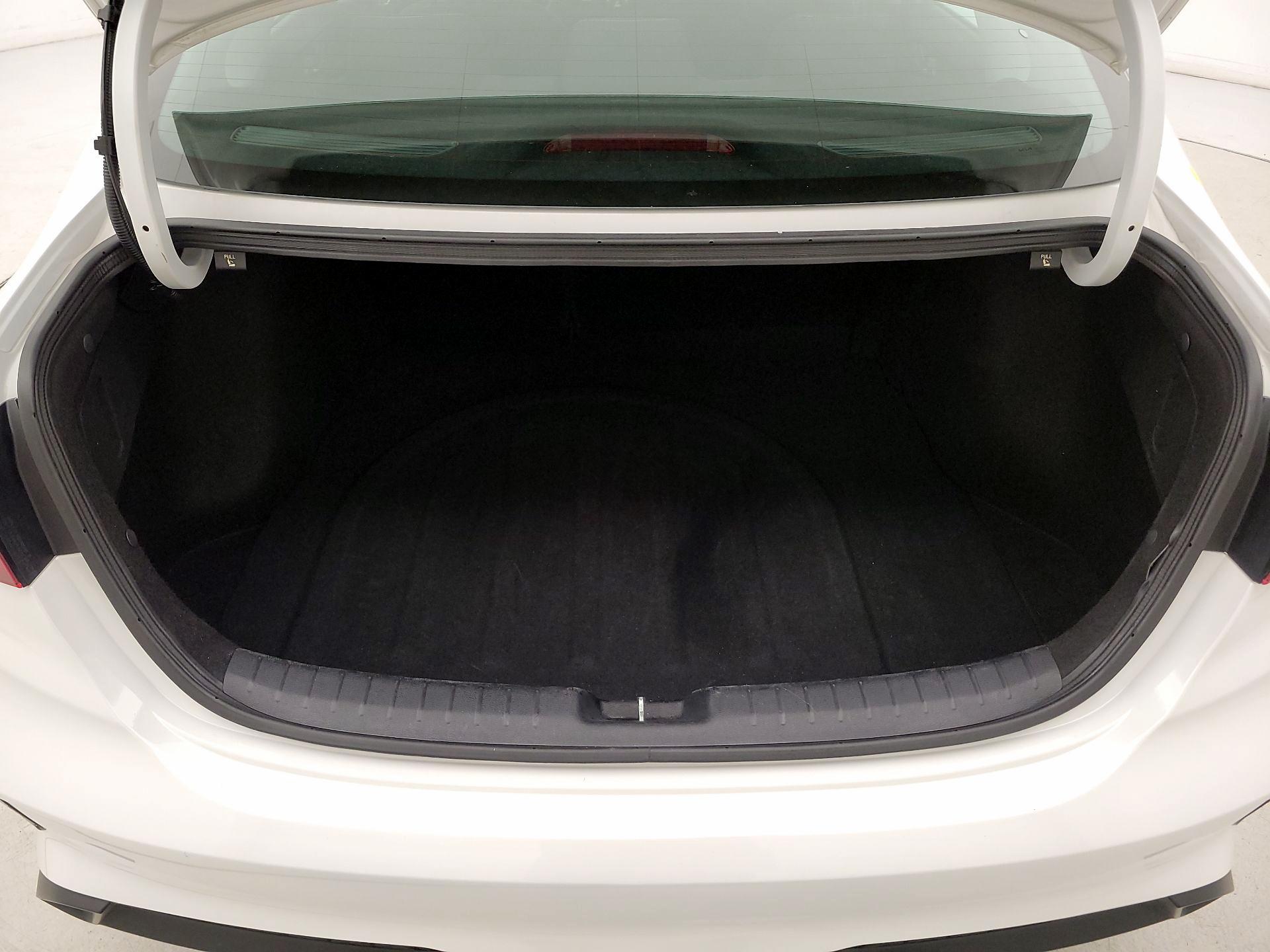 Thumbnail: 2024 Kia Forte - 20