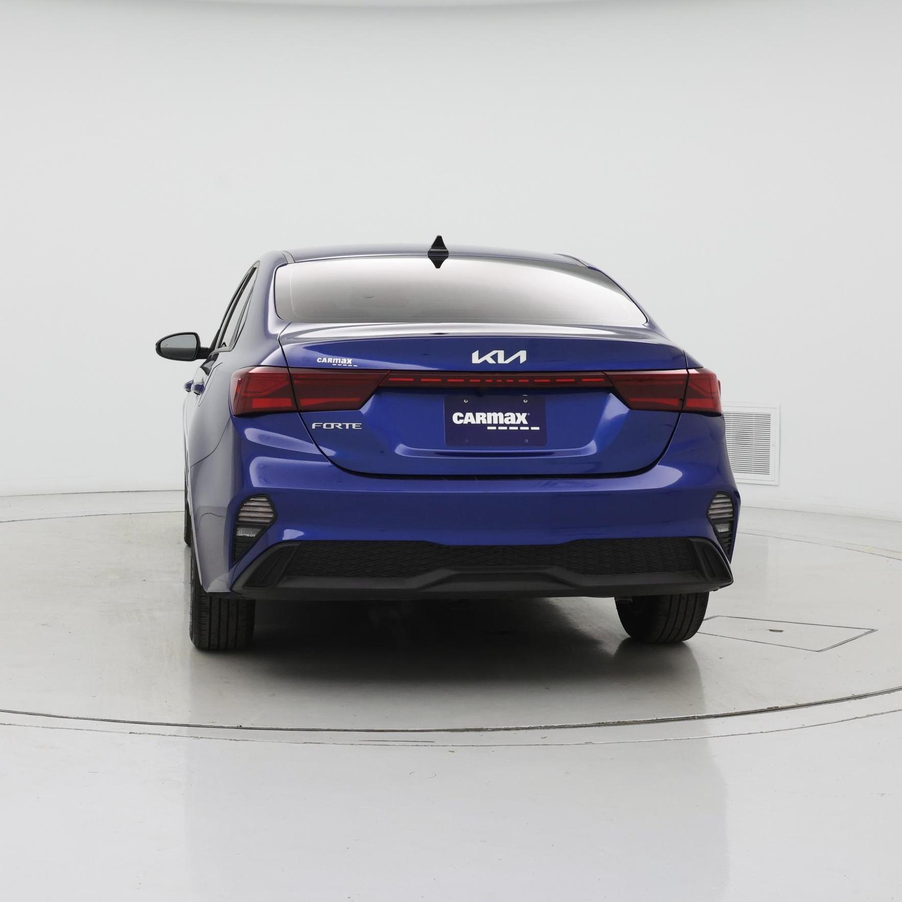 Thumbnail: 2024 Kia Forte - 6