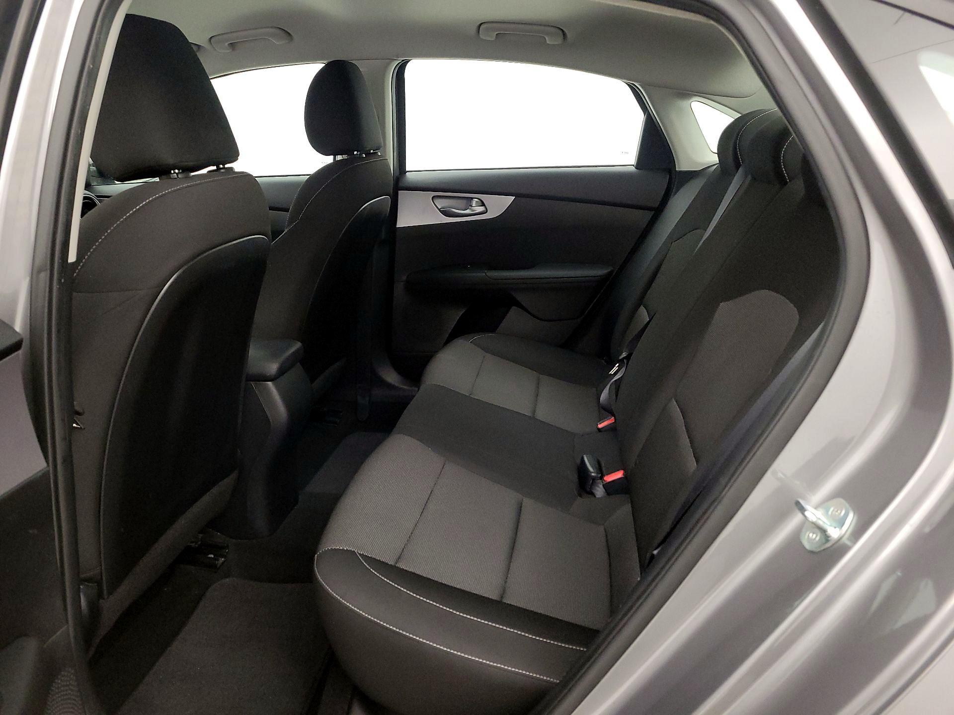 Thumbnail: 2023 Kia Forte - 19