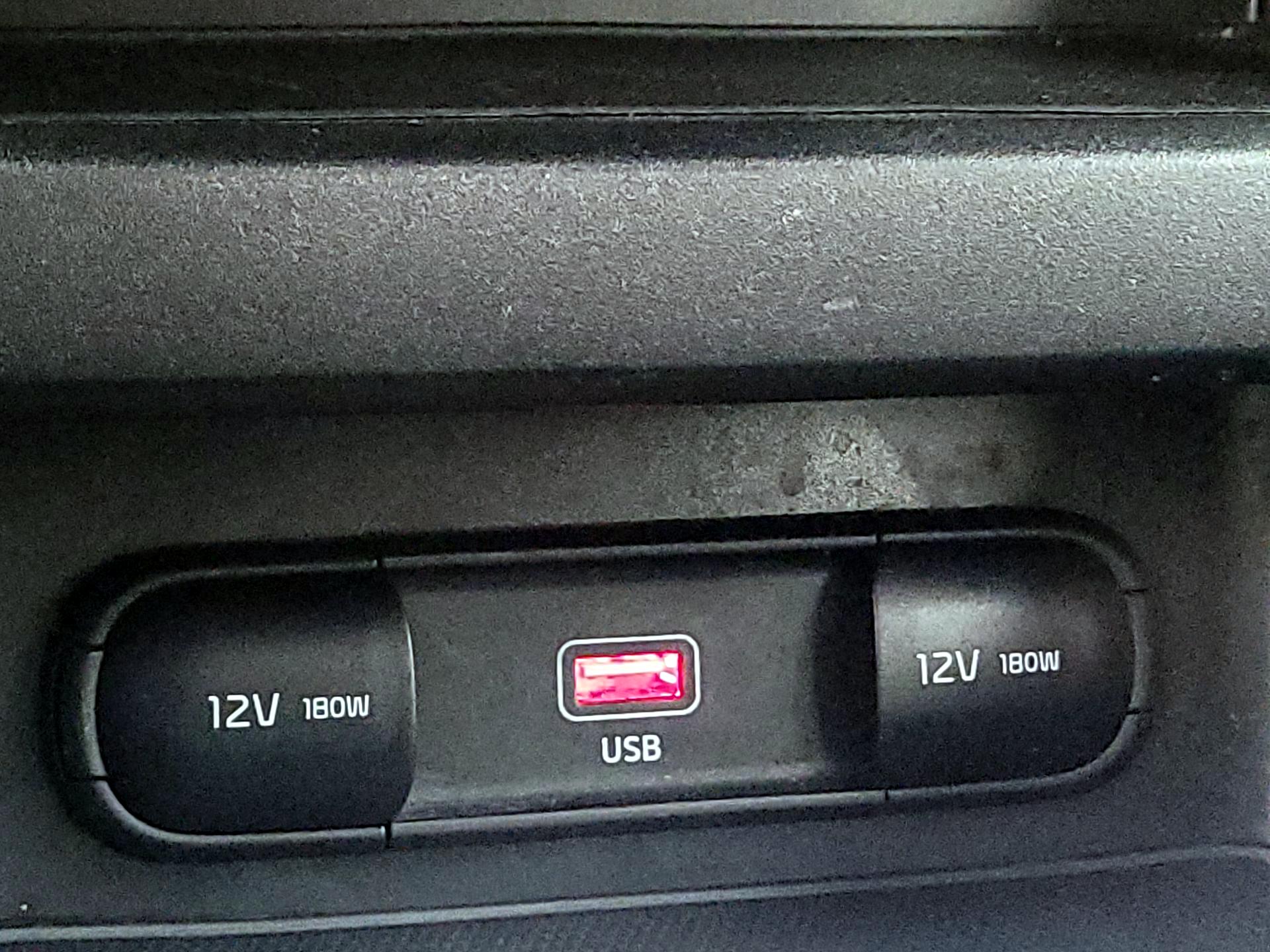 Thumbnail: 2023 Kia Forte - 18