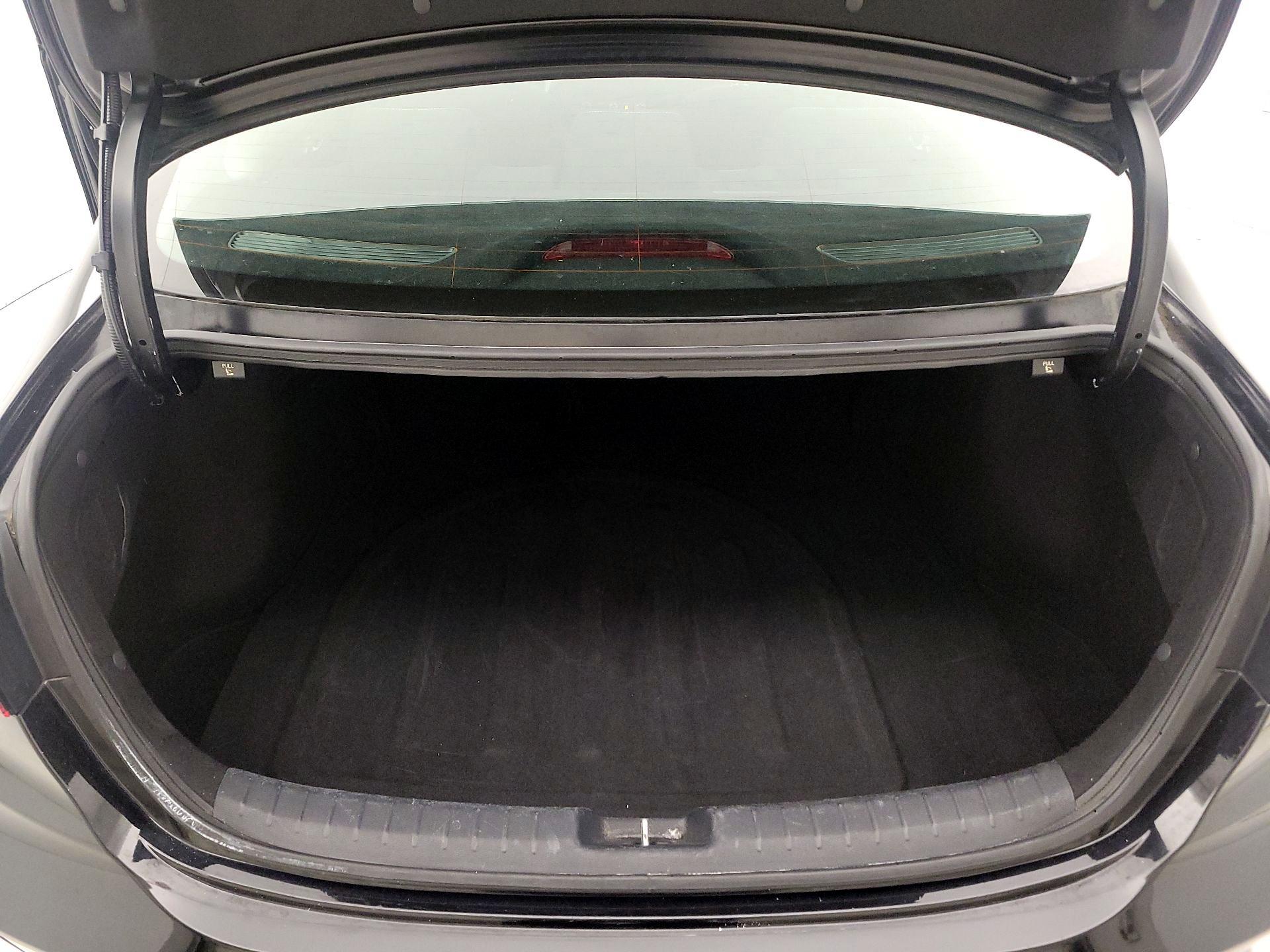 Thumbnail: 2023 Kia Forte - 20