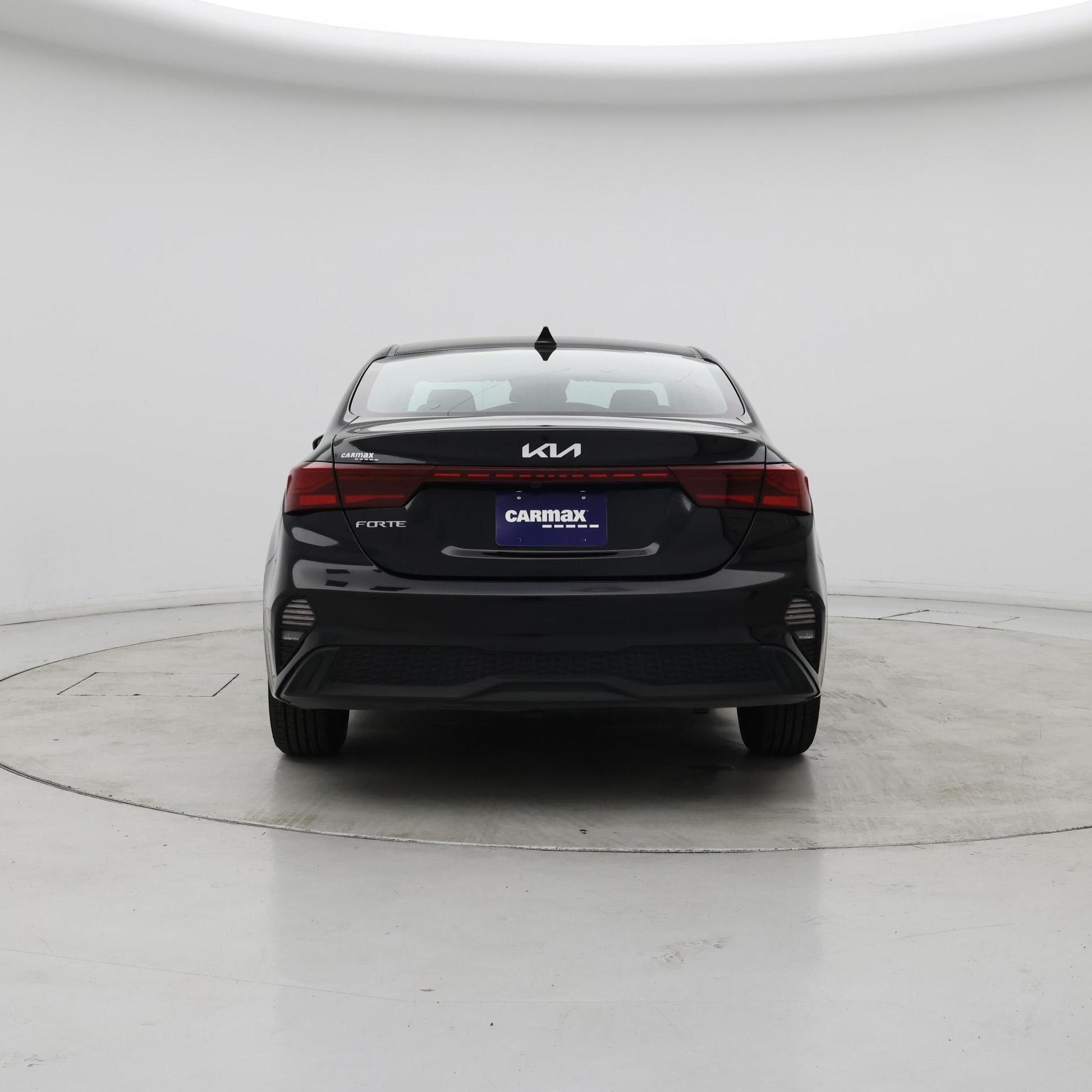 Thumbnail: 2023 Kia Forte - 6