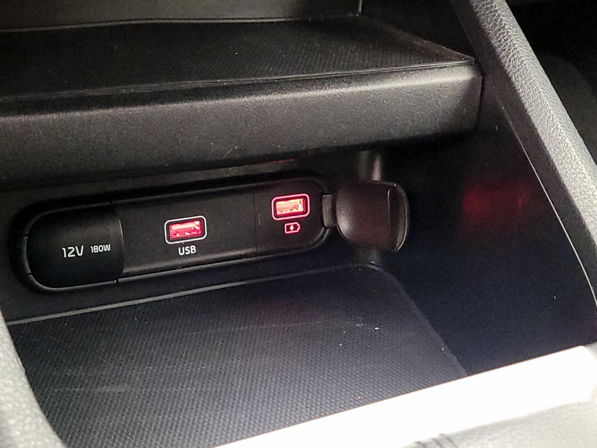 Thumbnail: 2024 Kia Forte - 18