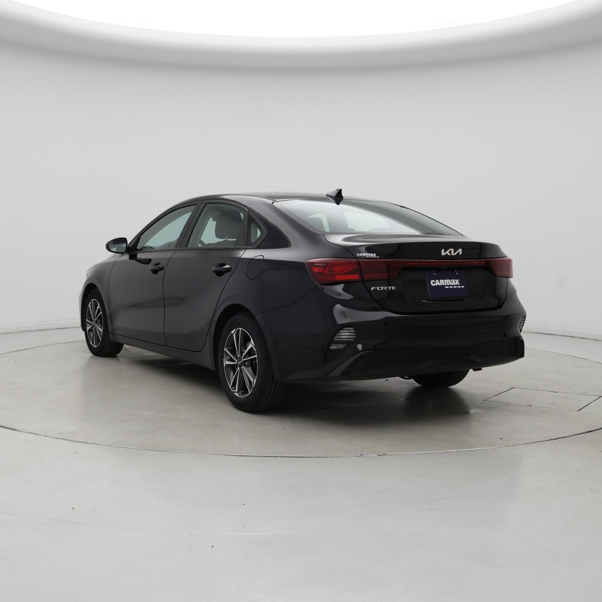 Thumbnail: 2024 Kia Forte - 2