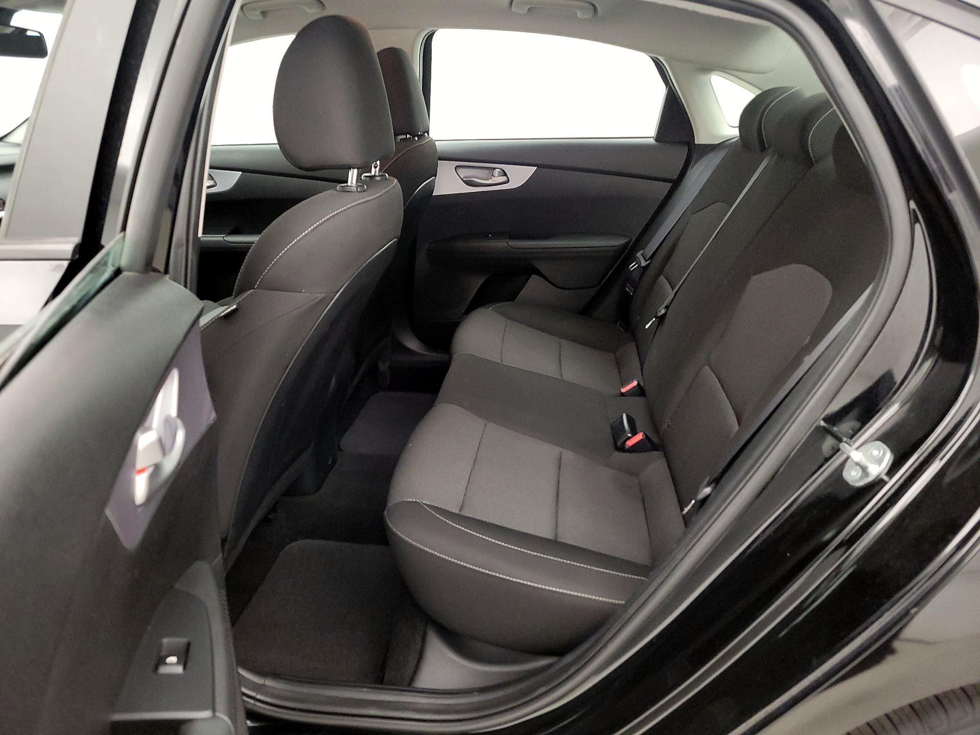 Thumbnail: 2024 Kia Forte - 19