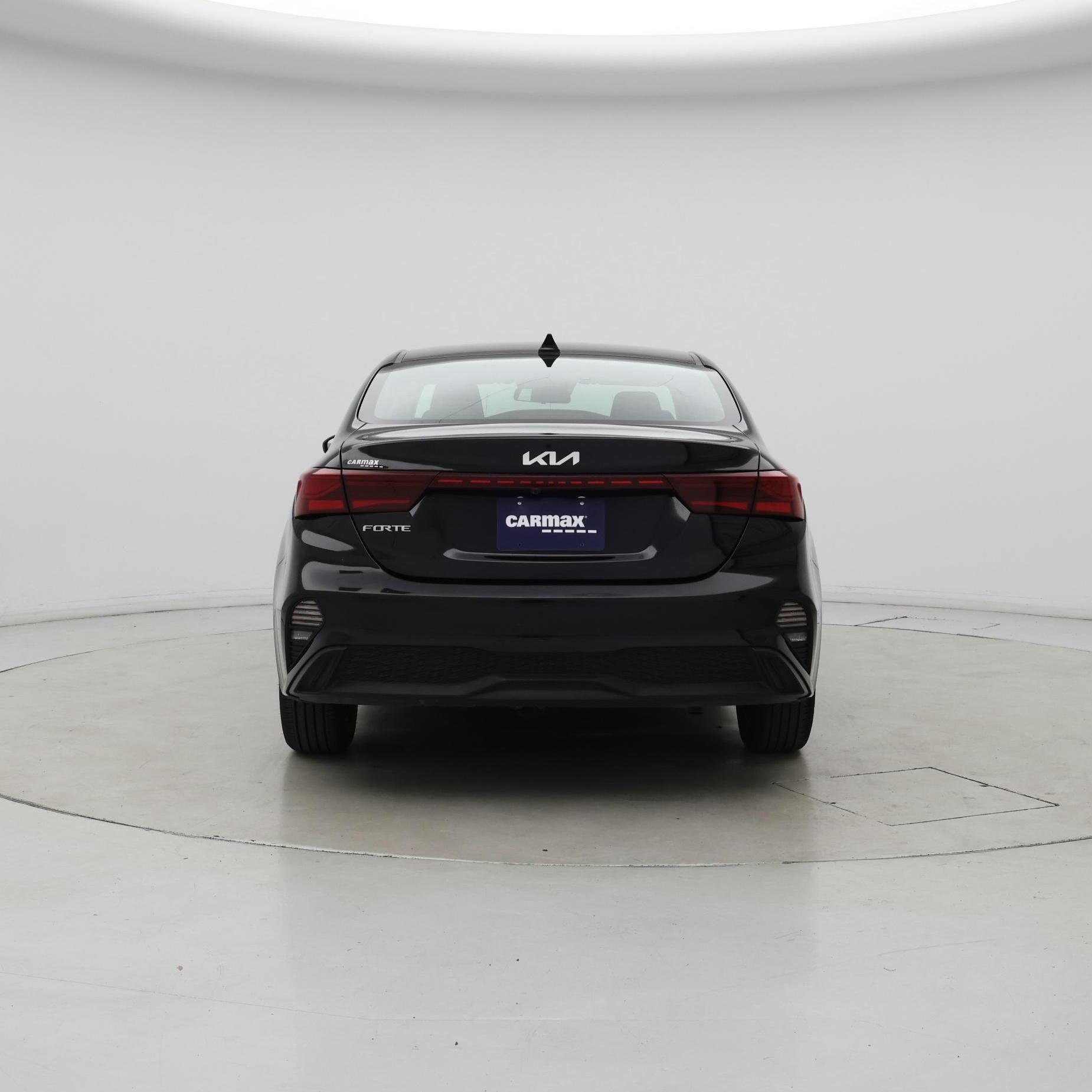 Thumbnail: 2024 Kia Forte - 6