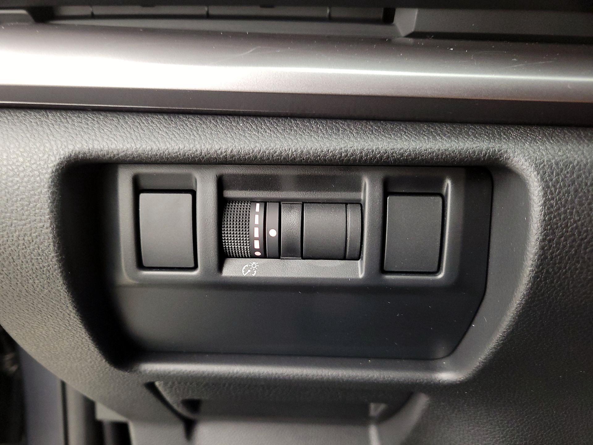 Thumbnail: 2025 Subaru Impreza - 13