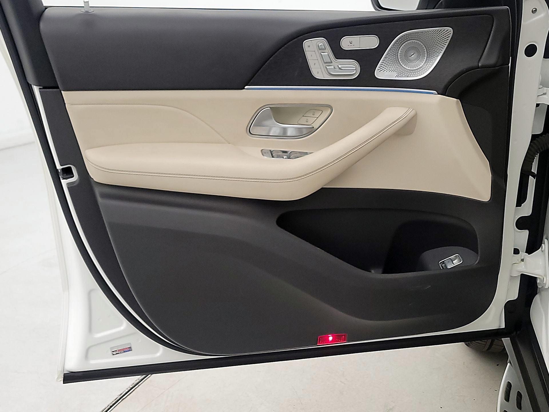 Thumbnail: 2020 Mercedes-Benz GLE - 12