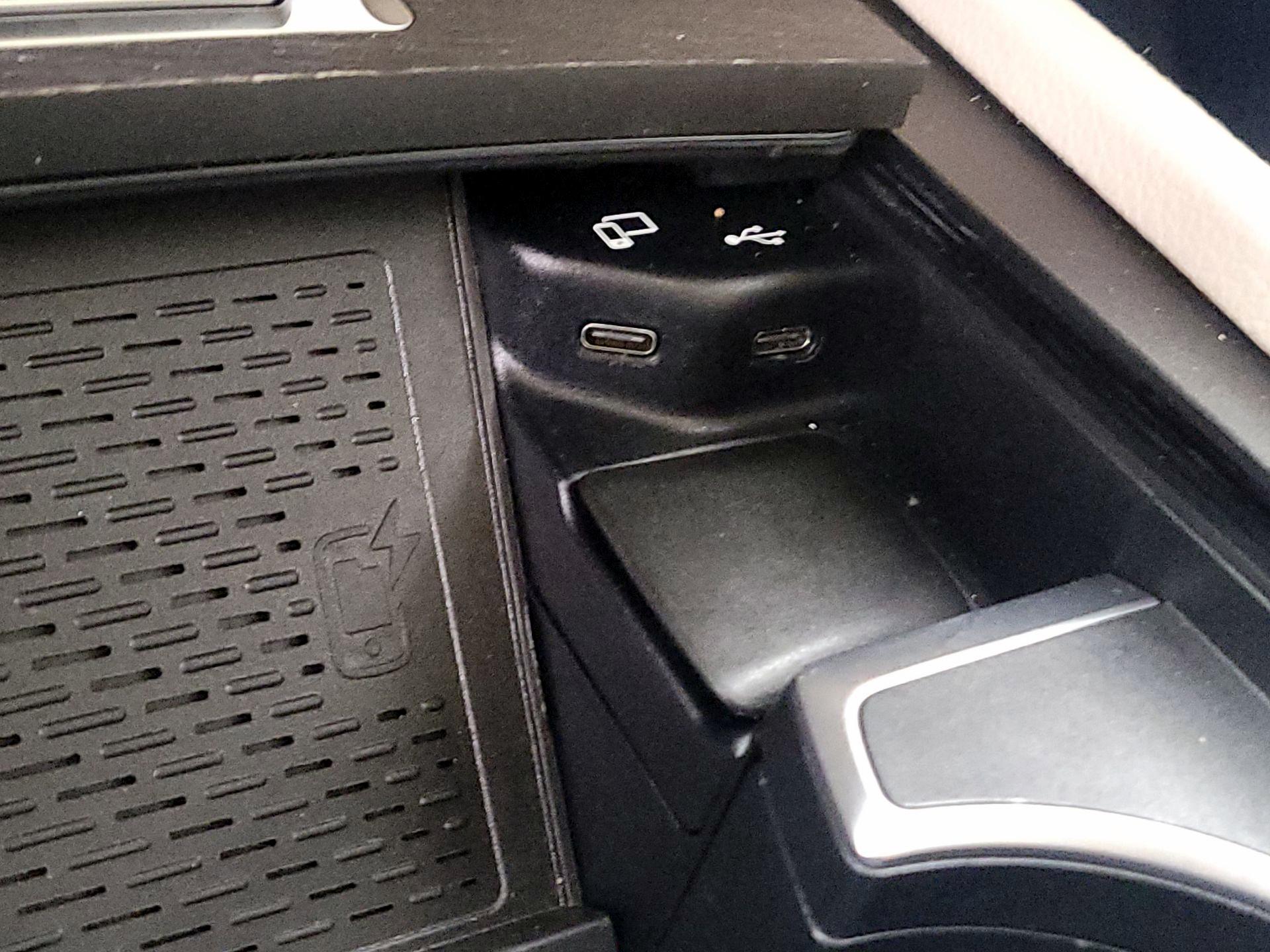 Thumbnail: 2020 Mercedes-Benz GLE - 19