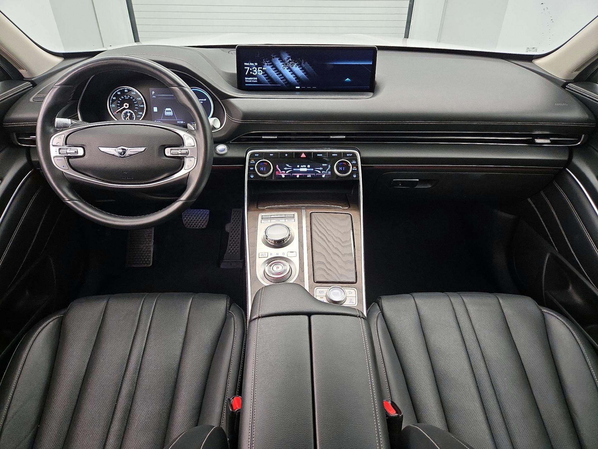 Thumbnail: 2024 Genesis GV80 - 9