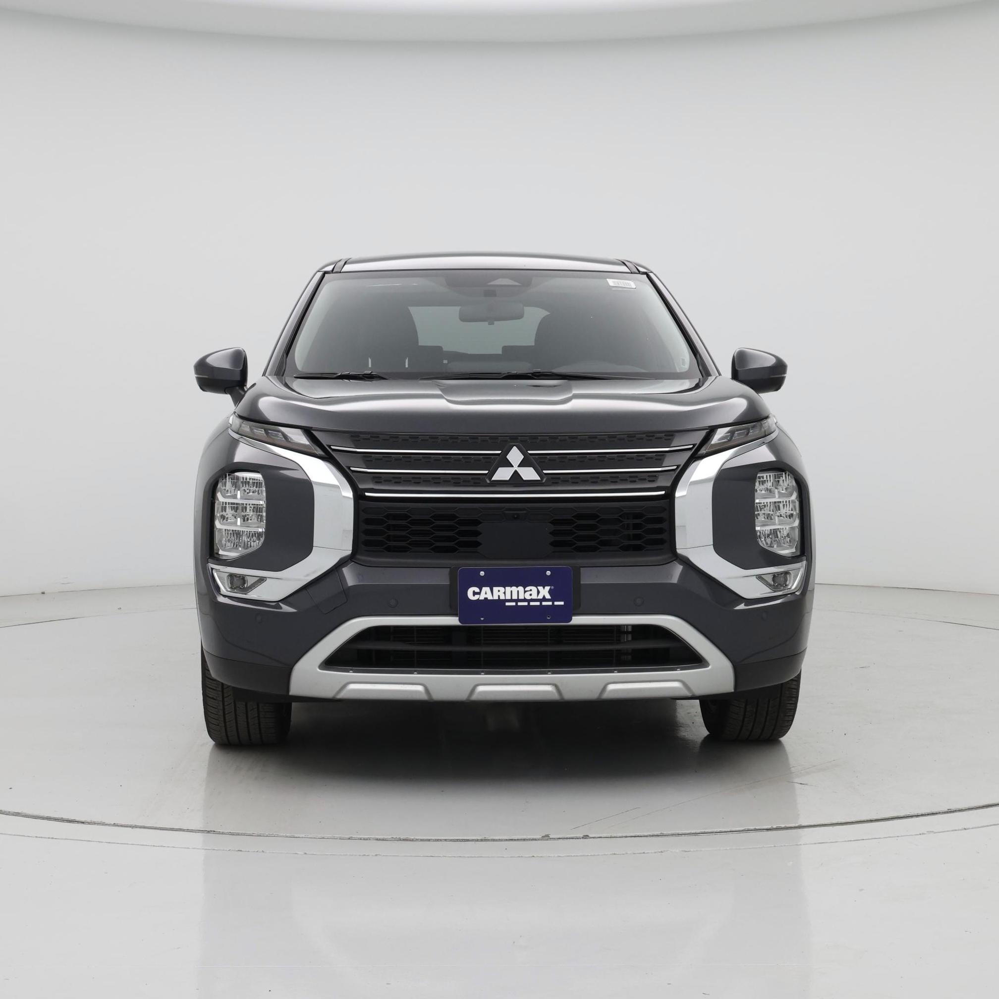 Thumbnail: 2024 Mitsubishi Outlander - 5