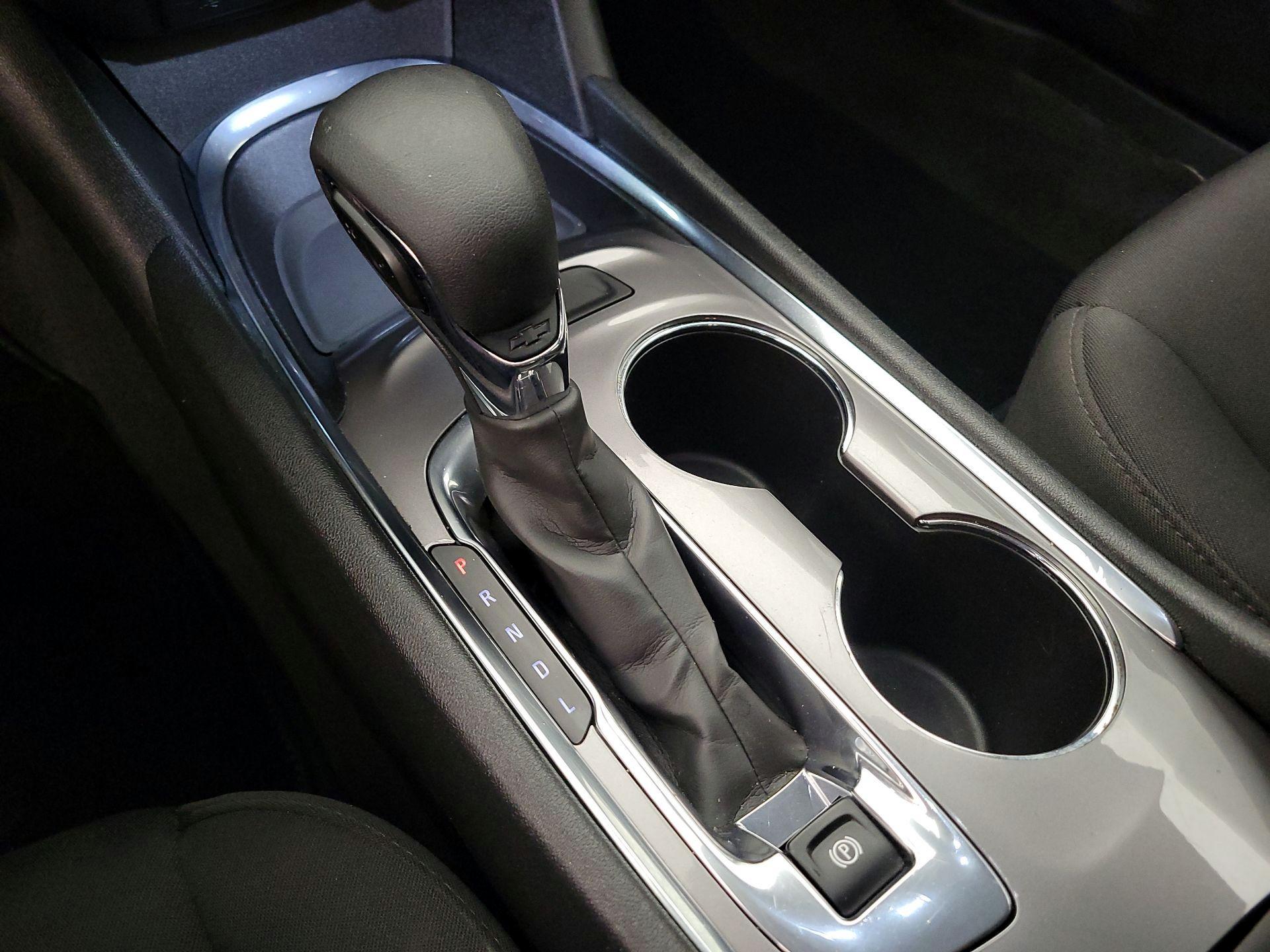 Thumbnail: 2023 Chevrolet Malibu - 17