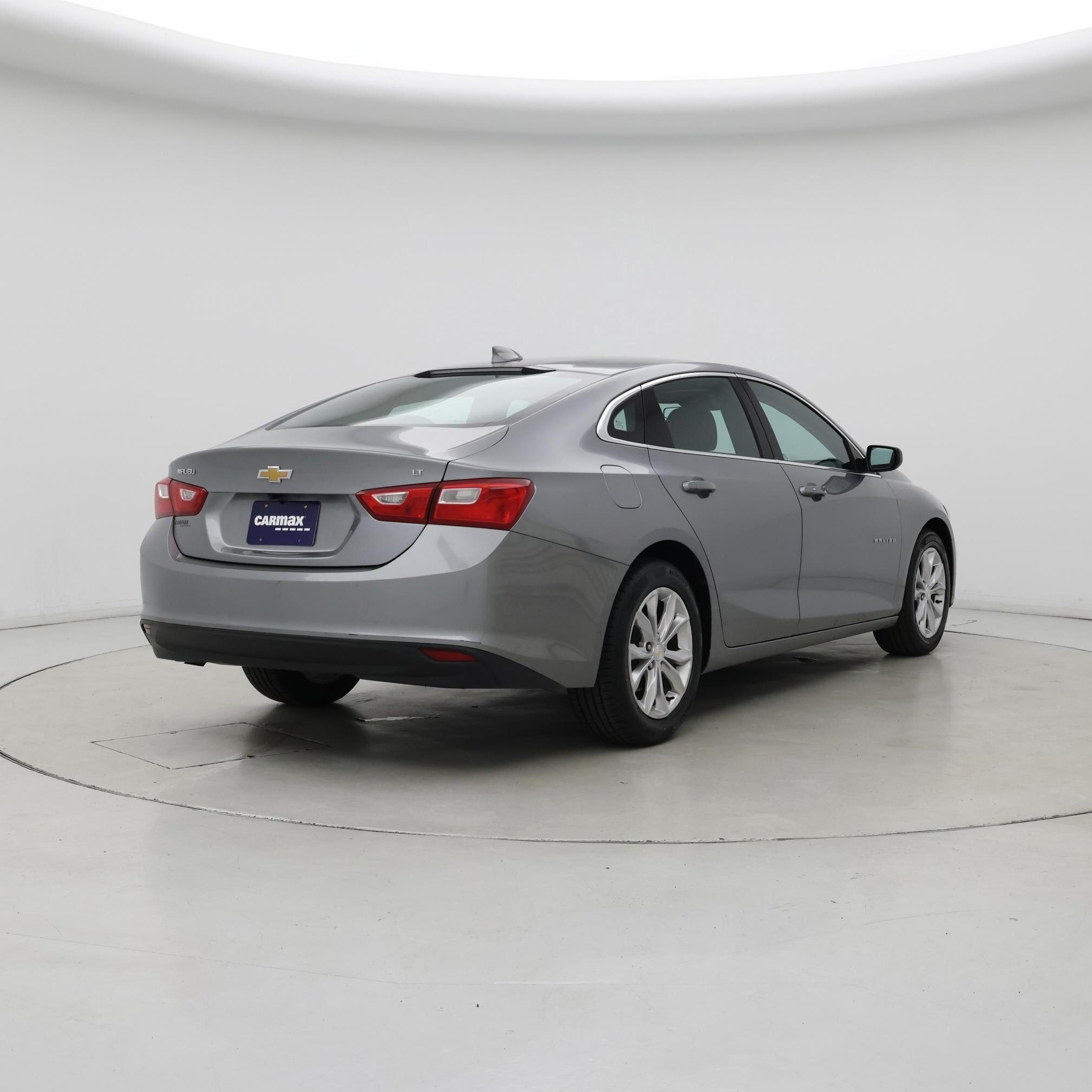 Thumbnail: 2023 Chevrolet Malibu - 8