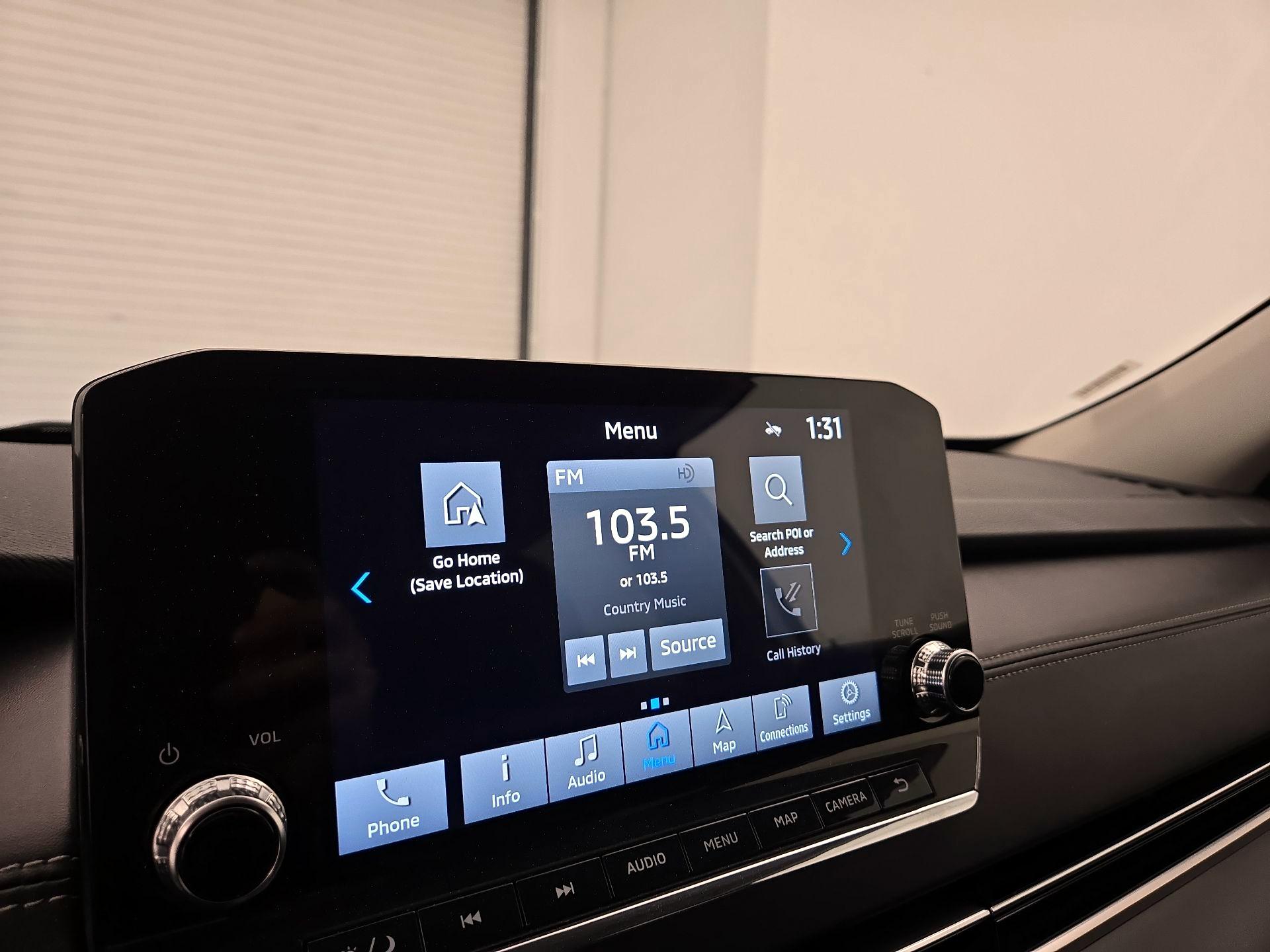 Thumbnail: 2024 Mitsubishi Outlander - 16