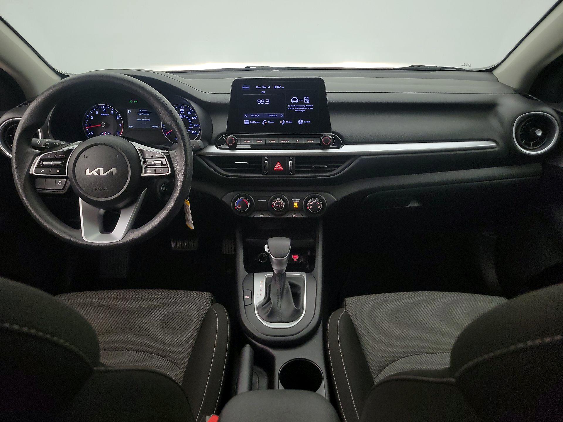 Thumbnail: 2024 Kia Forte - 9