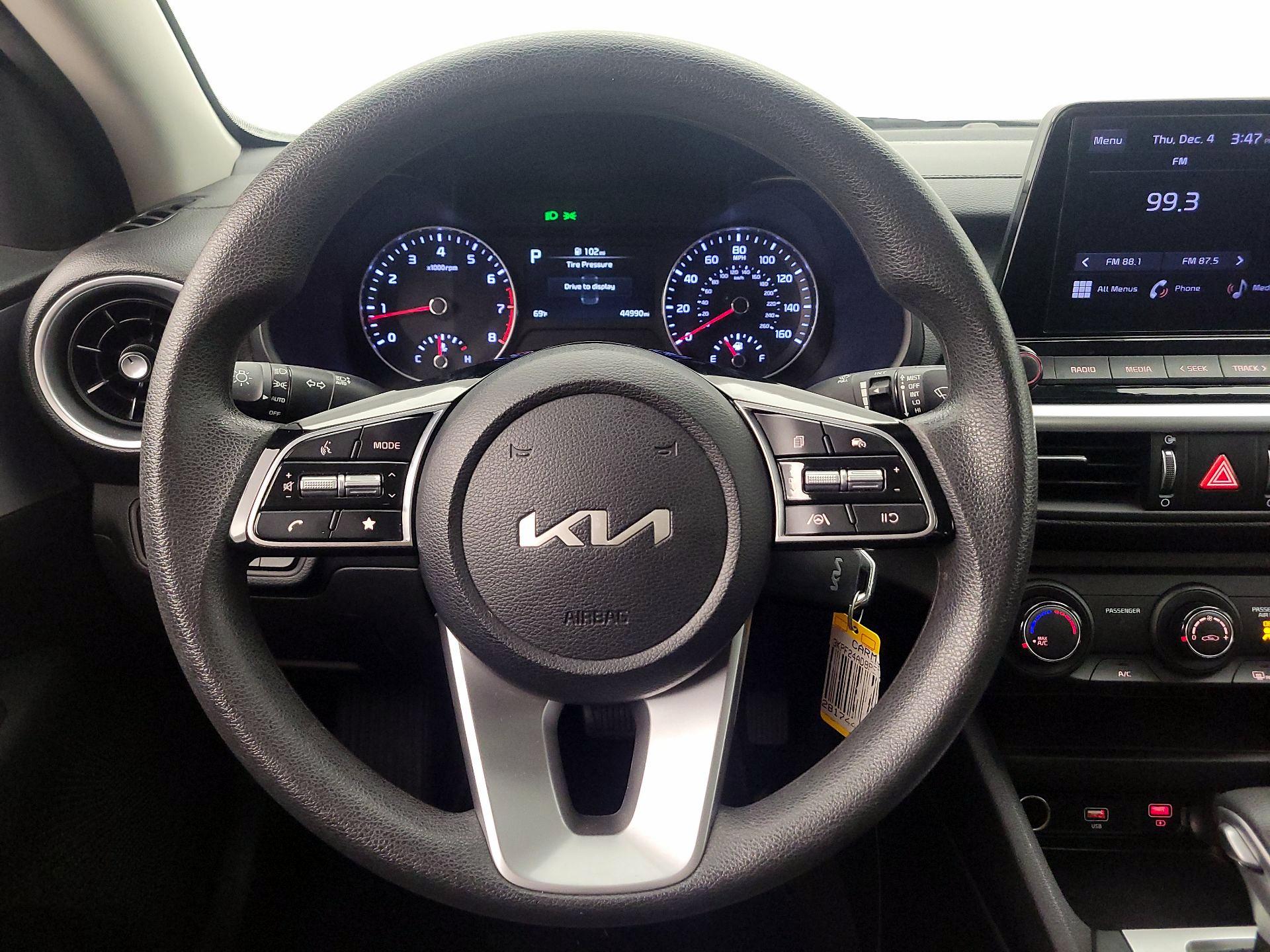 Thumbnail: 2024 Kia Forte - 10