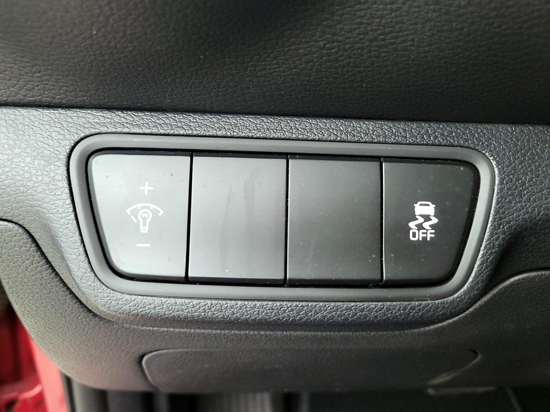 Thumbnail: 2024 Kia Forte - 13