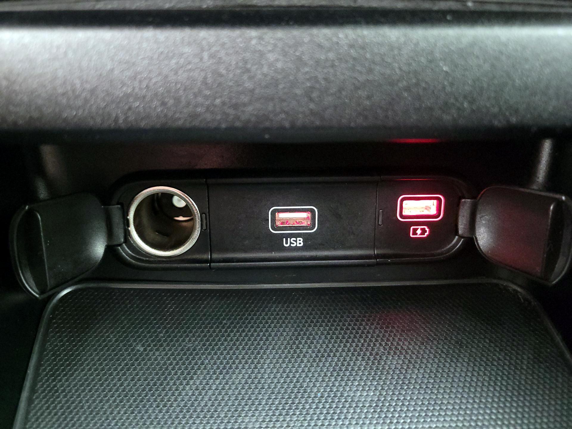 Thumbnail: 2024 Kia Forte - 18