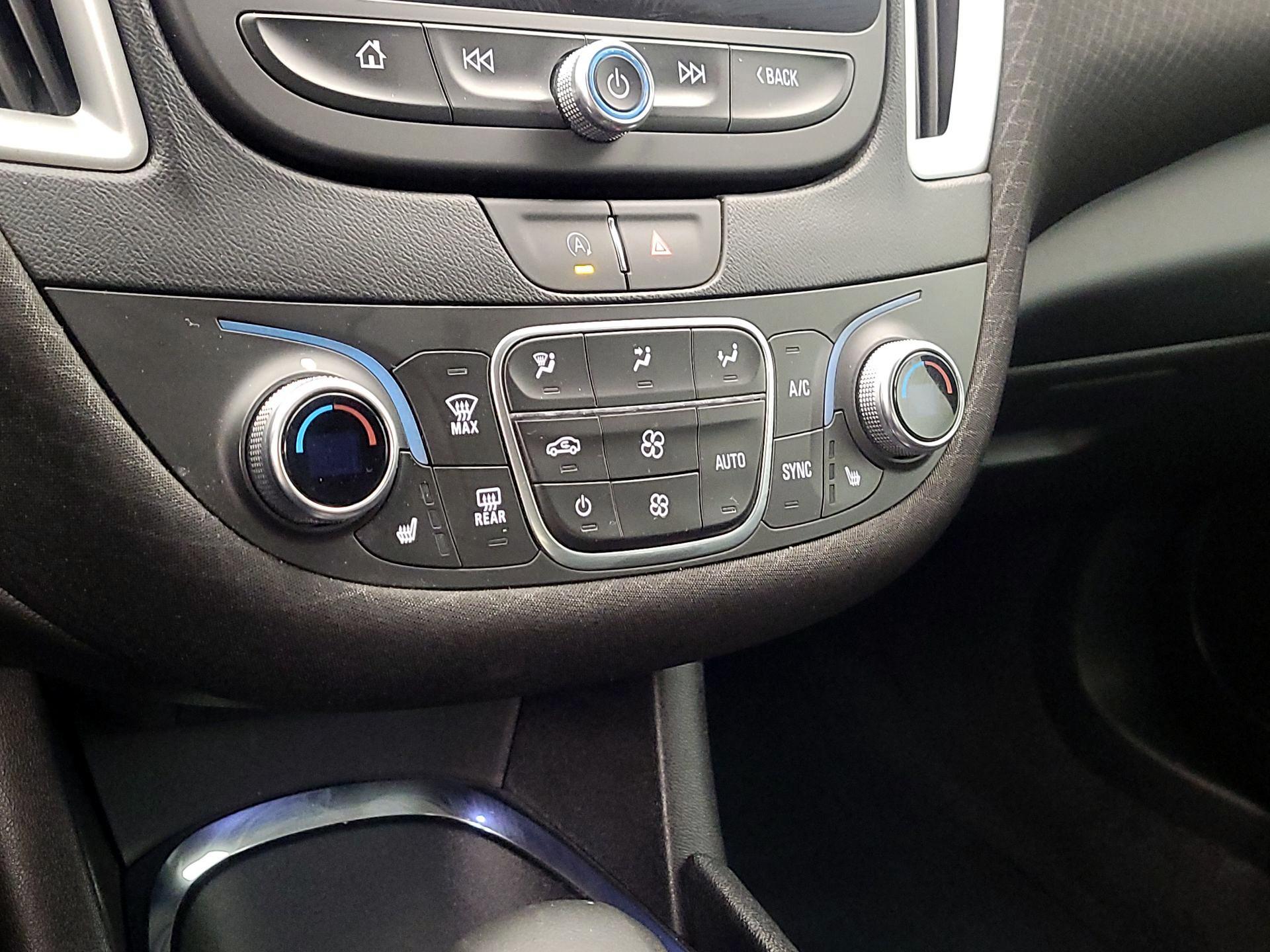 Thumbnail: 2023 Chevrolet Malibu - 16