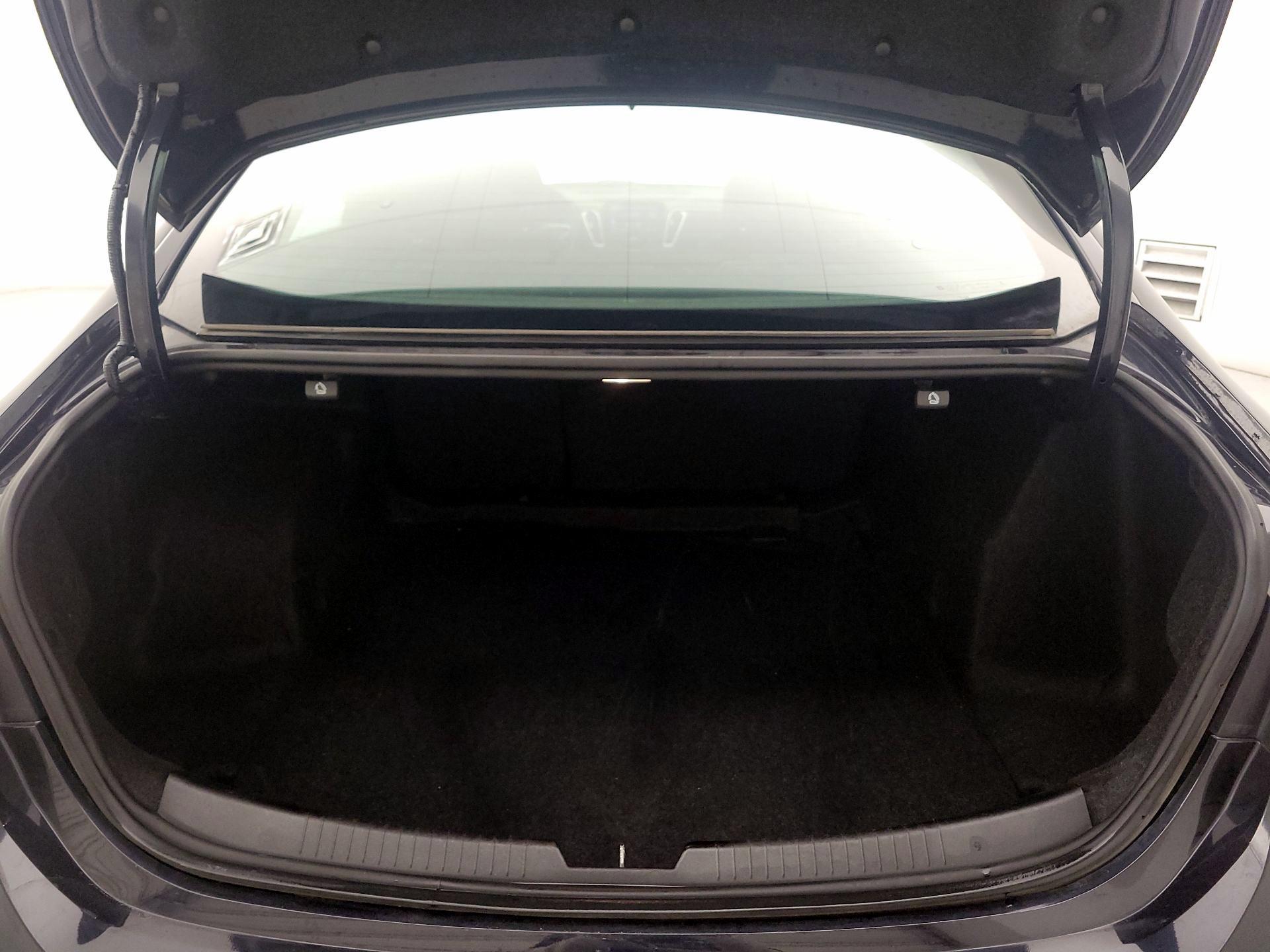 Thumbnail: 2023 Chevrolet Malibu - 20