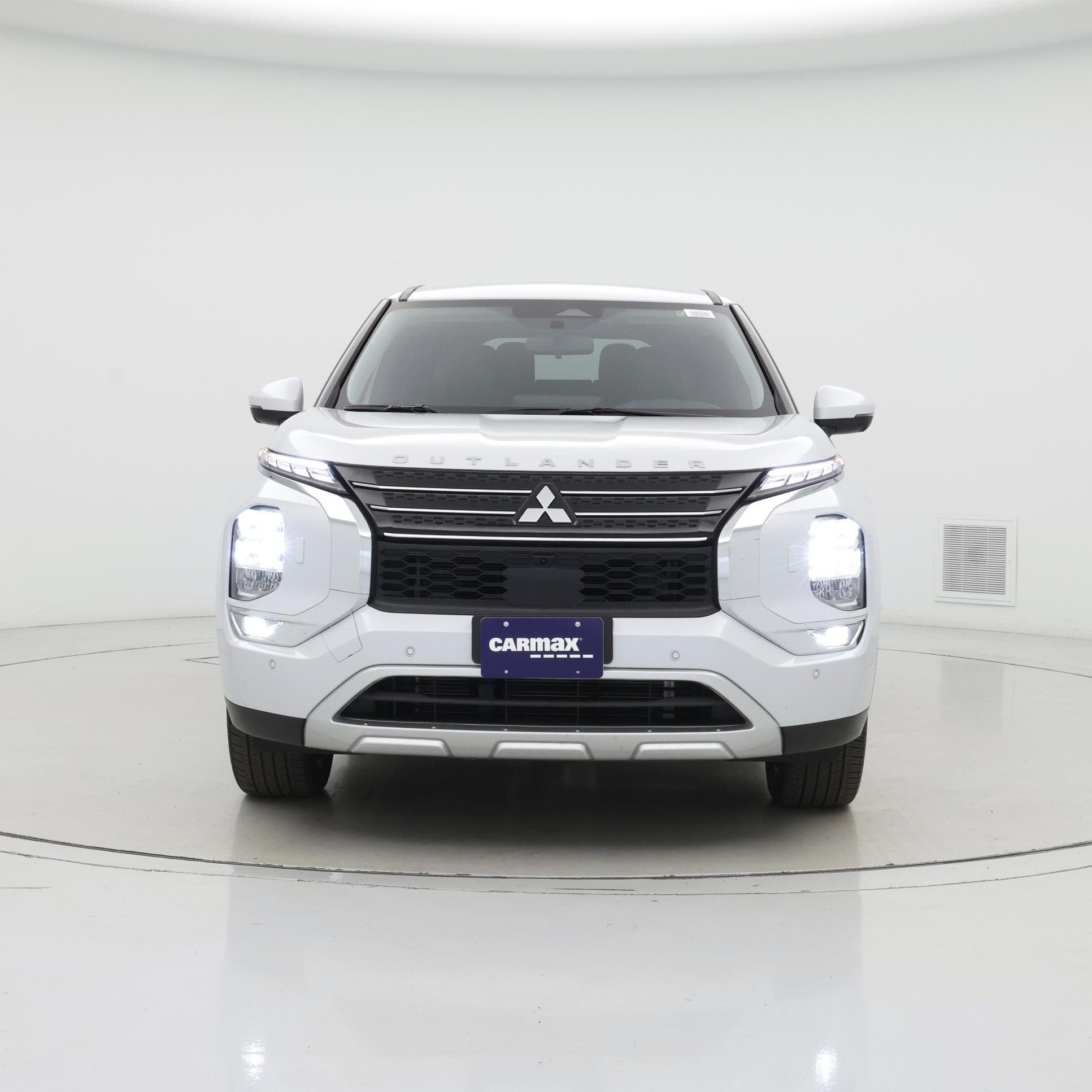 Thumbnail: 2024 Mitsubishi Outlander - 5