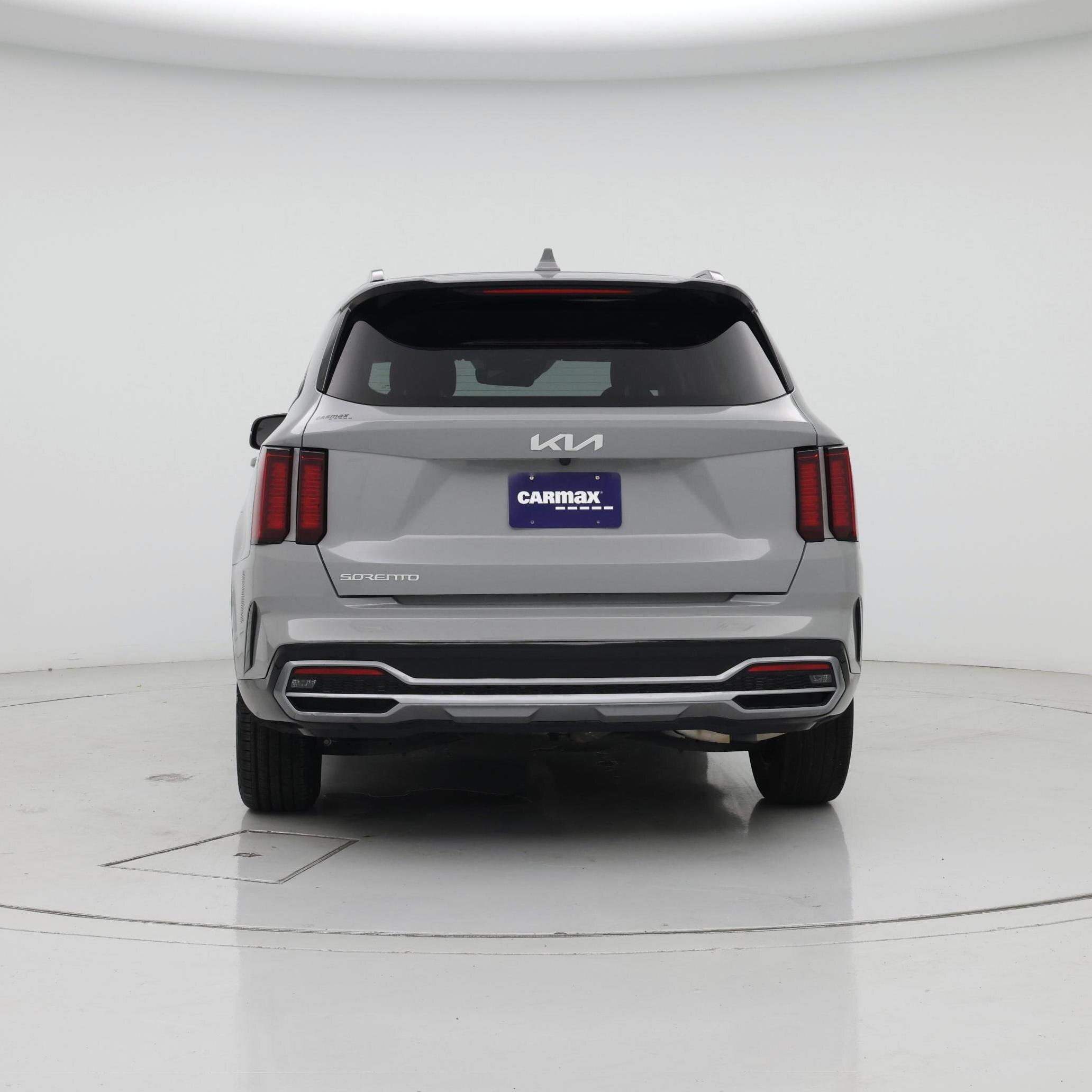 Thumbnail: 2023 Kia Sorento - 6