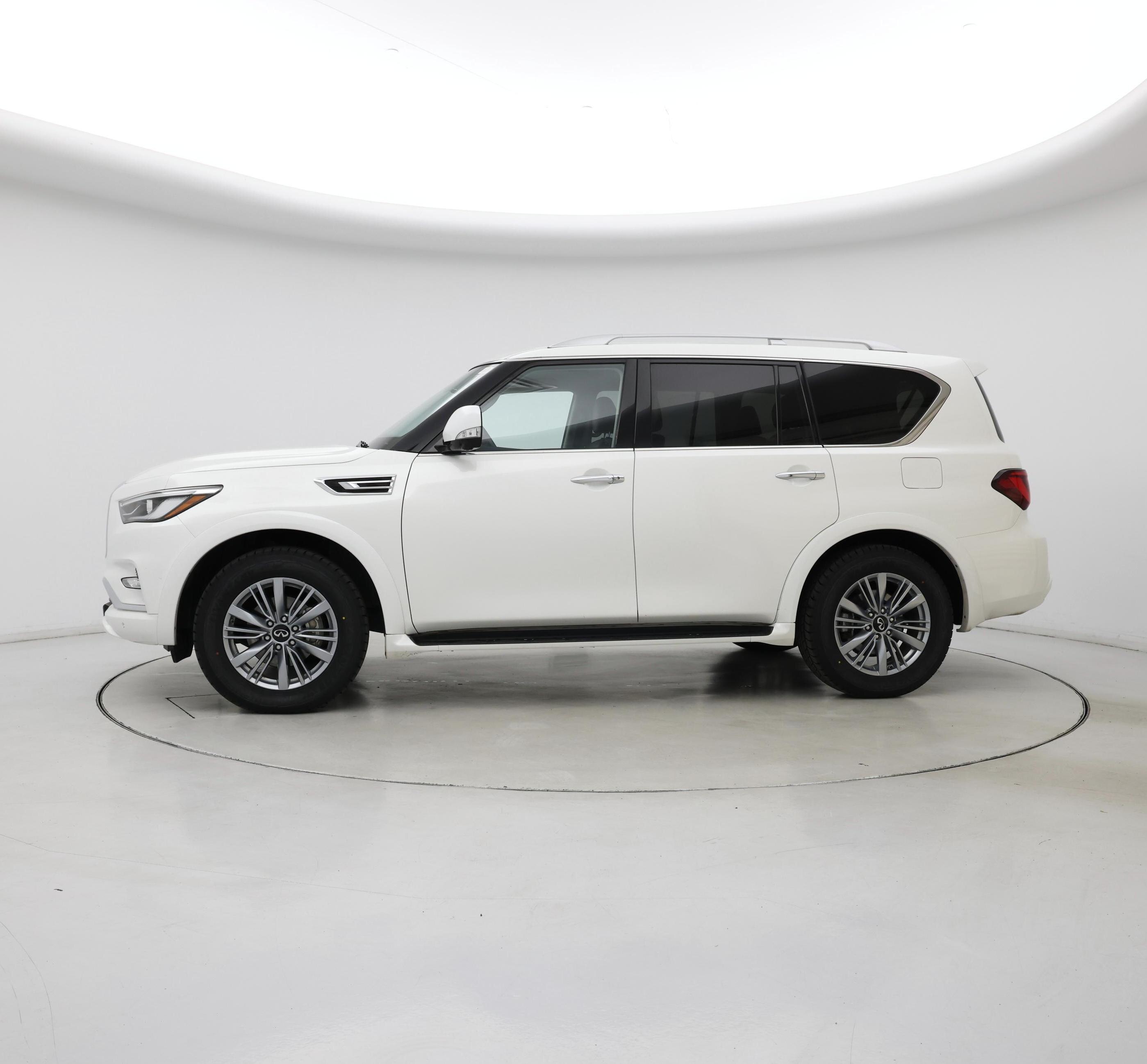 Thumbnail: 2024 INFINITI QX80 - 3